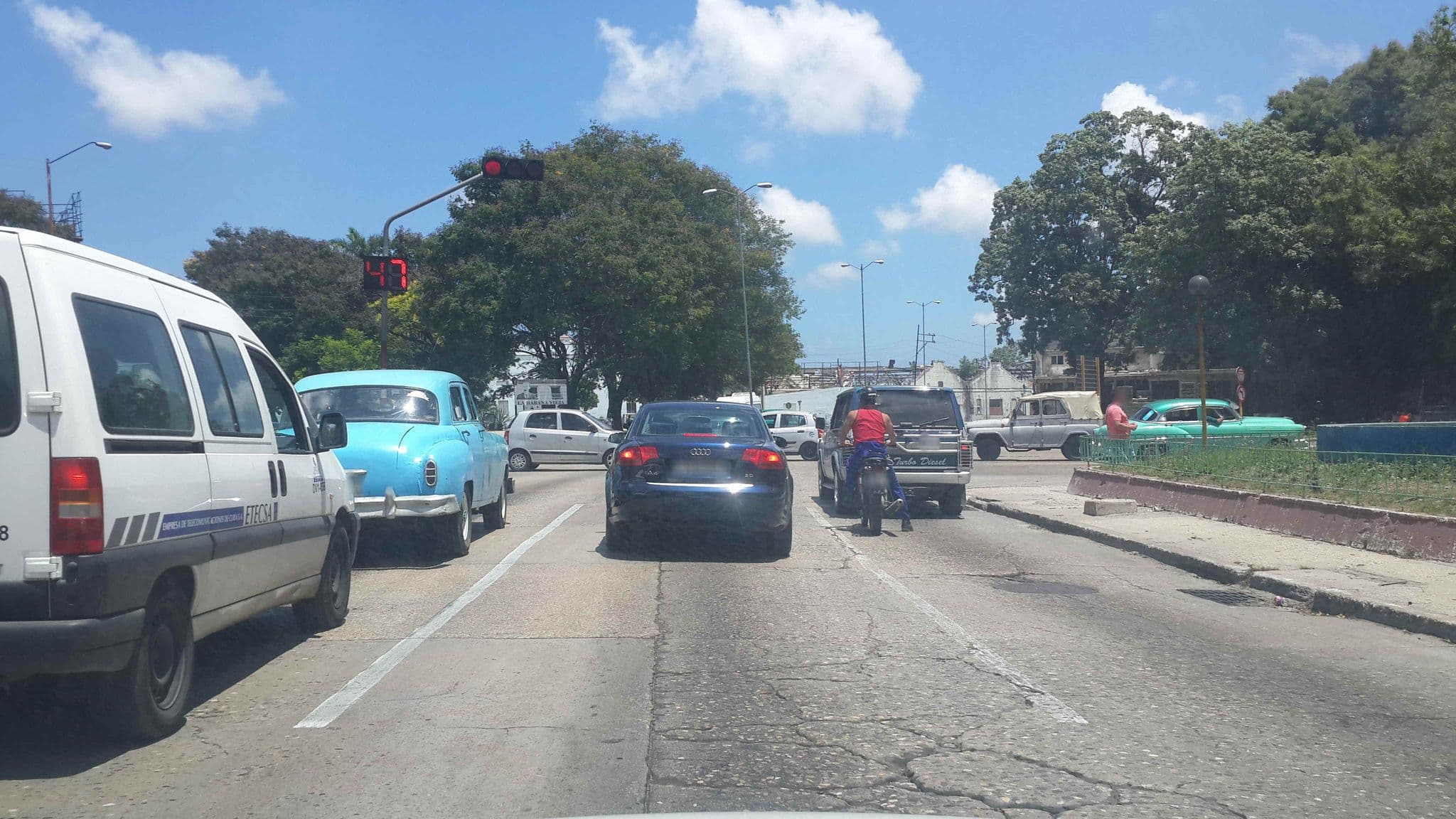 Street view near Kuba, Cerro — © davidcalas (CC BY-SA · Mapillary)