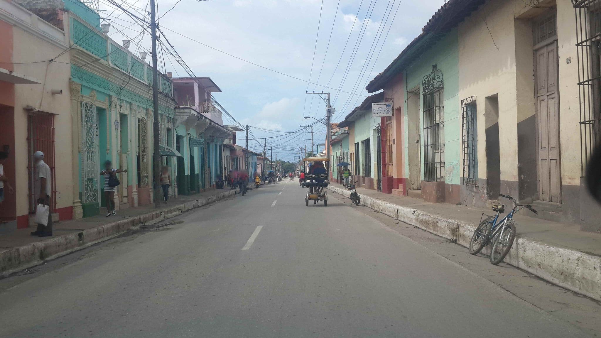 Street view near B&B Yamluis, Trinidad — © redmapper (CC BY-SA · Mapillary)