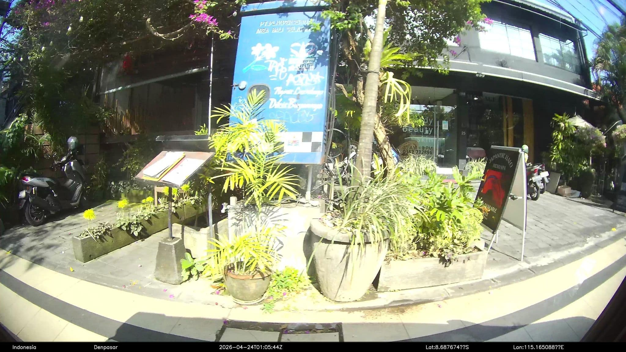Street view near Villa Serene, Legian