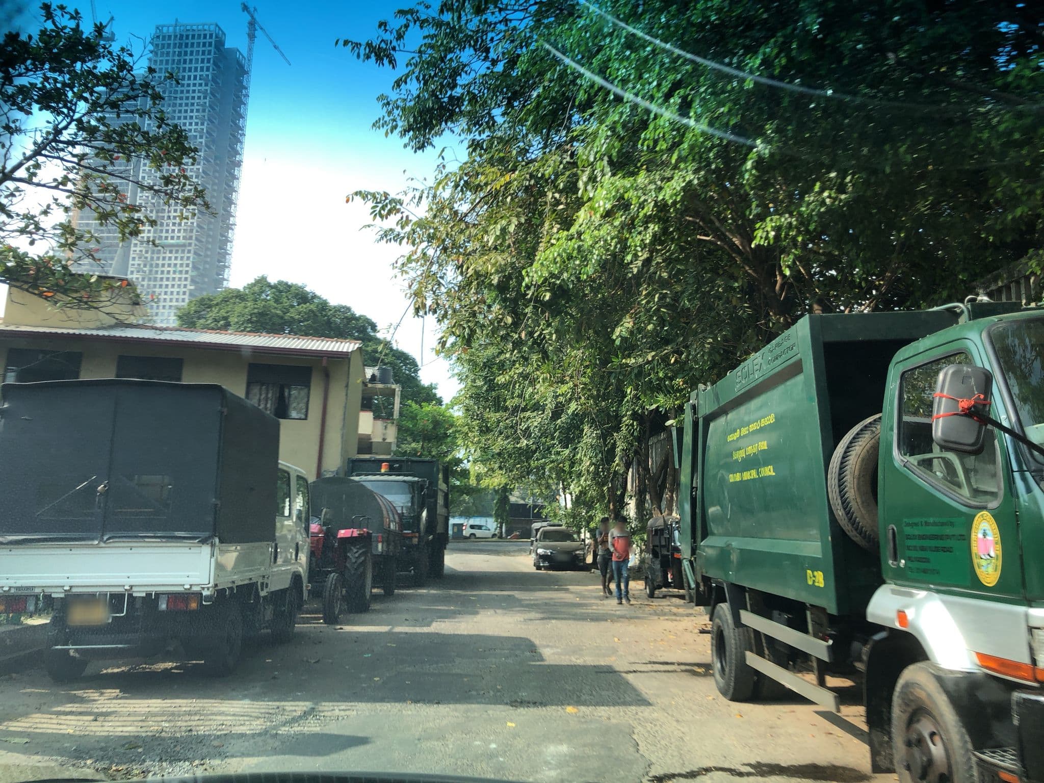 Street view near Anilana - Park Street Hotel, Colombo — © sadeepa (CC BY-SA · Mapillary)