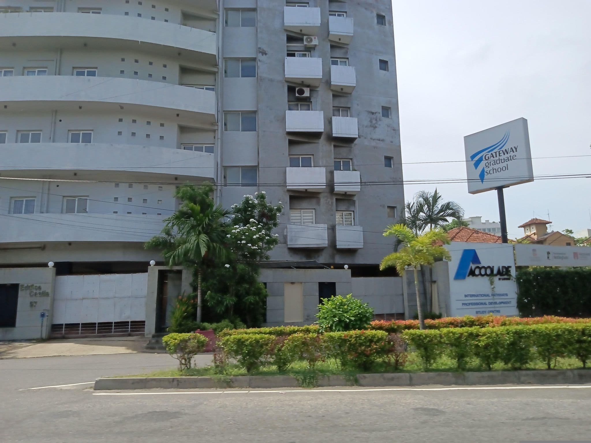 Street view near Ellen's Place, Kolonnawa — © maheshika (CC BY-SA · Mapillary)