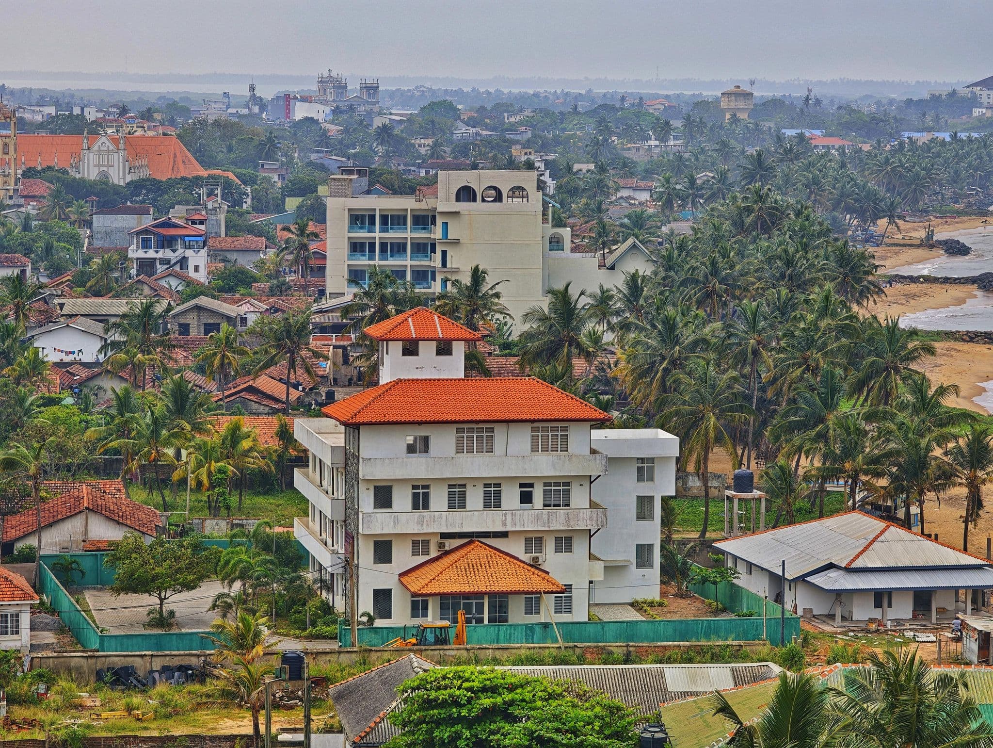 Street view near Sea House, Negombo — © km2bp (CC BY-SA · Mapillary)