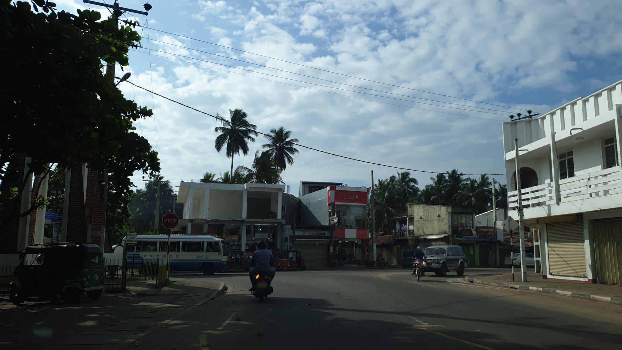 Street view near Samson Hotel, Chilaw — © coreagc (CC BY-SA · Mapillary)