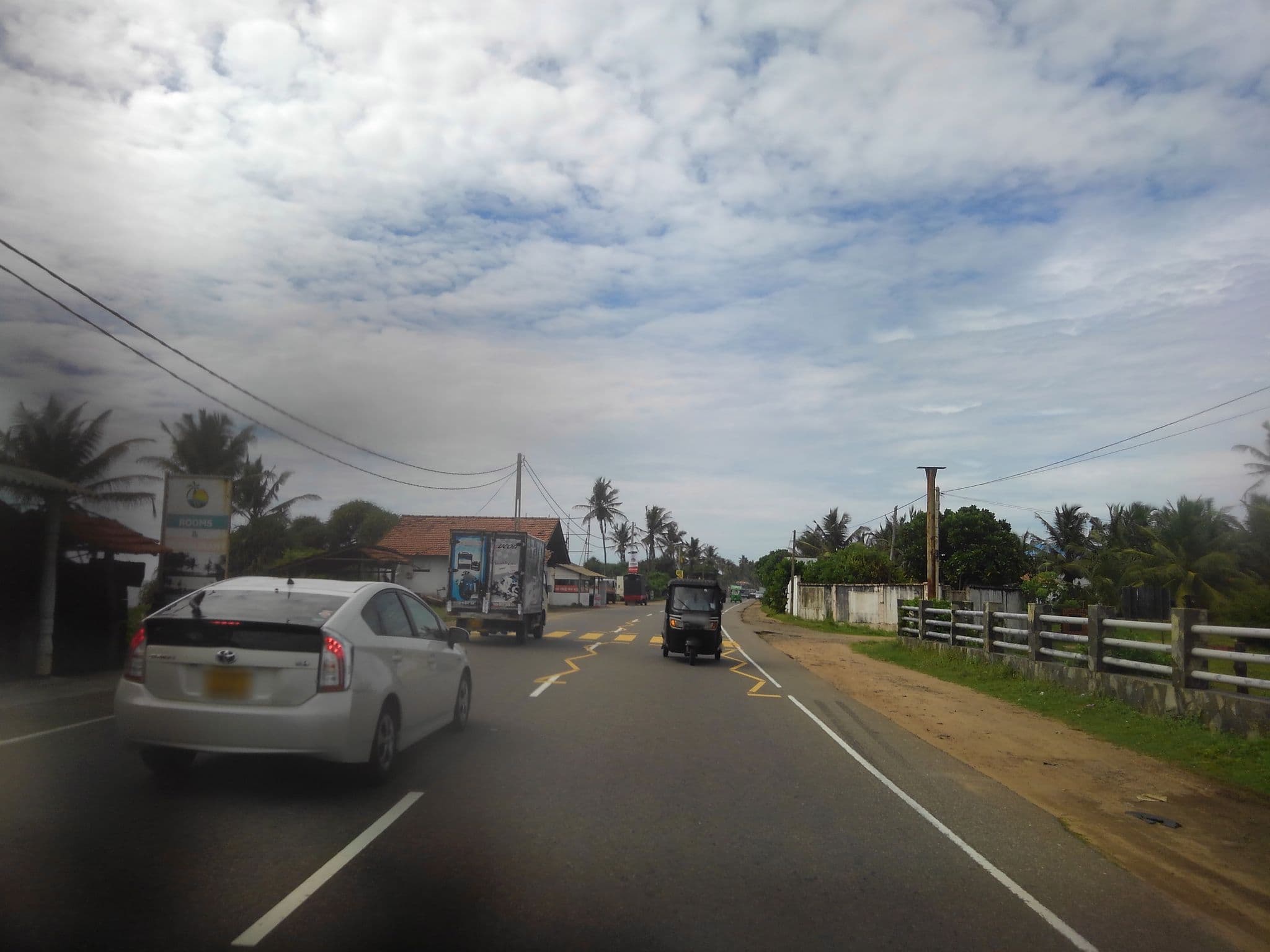 Street view near Beach Paradise Rooms & Restaurant, Galle — © mapconcierge (CC BY-SA · Mapillary)