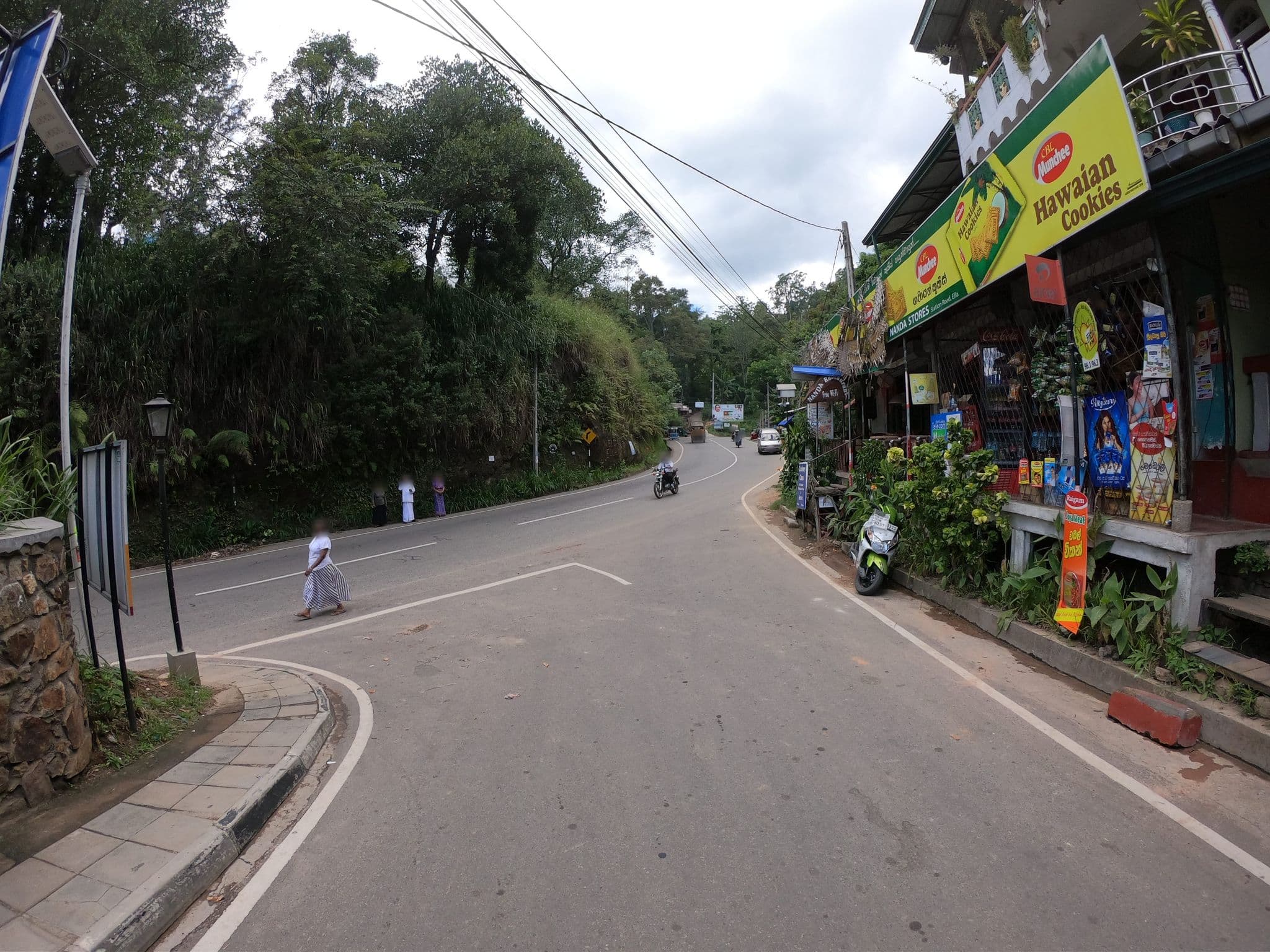 Street view near Nanda Restaurant, Ella Town — © paulinus (CC BY-SA · Mapillary)