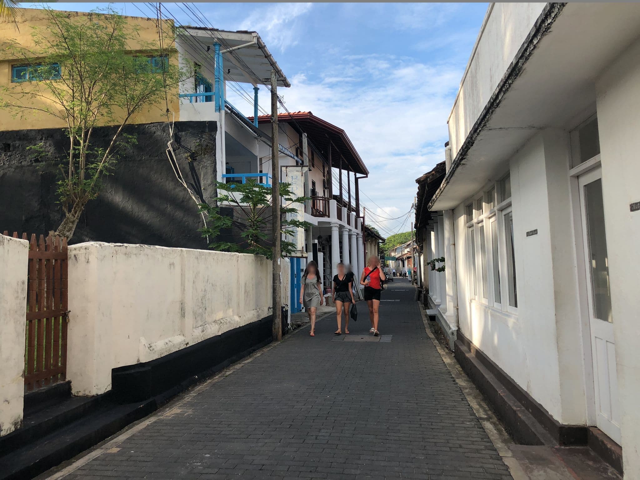 Street view near Pedlars Inn Hostel, Galle — © mapconcierge (CC BY-SA · Mapillary)