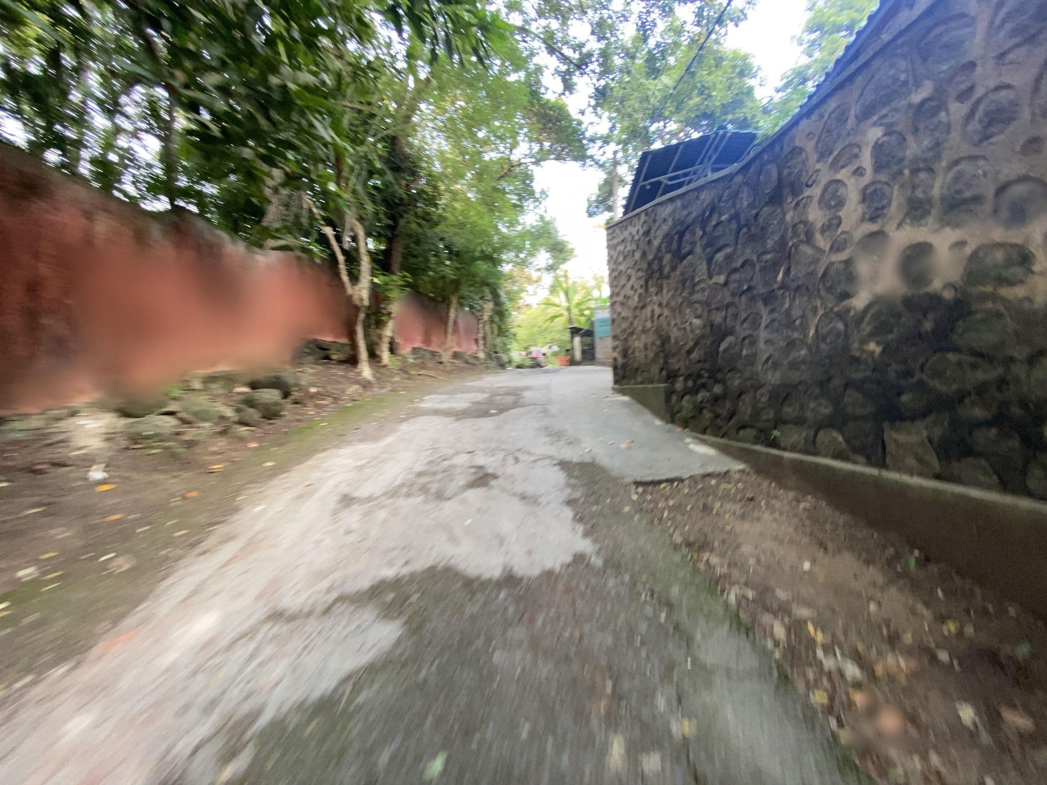 Street view near Hotel Paradiso, Unawatuna — © vadi (CC BY-SA · Mapillary)