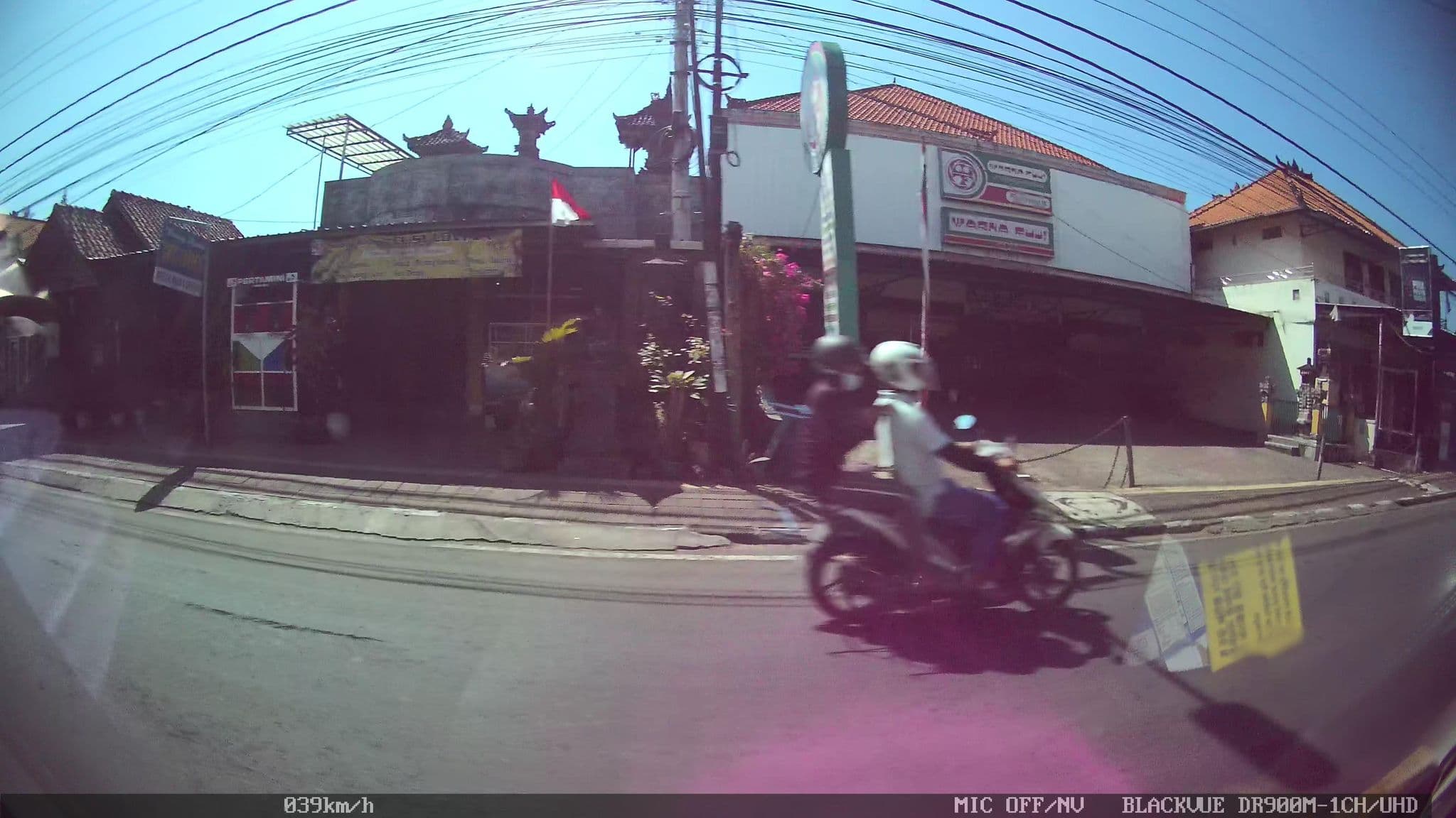Street view near Rattan Resto (Amadeus), Lovina — © kaart_2 (CC BY-SA · Mapillary)