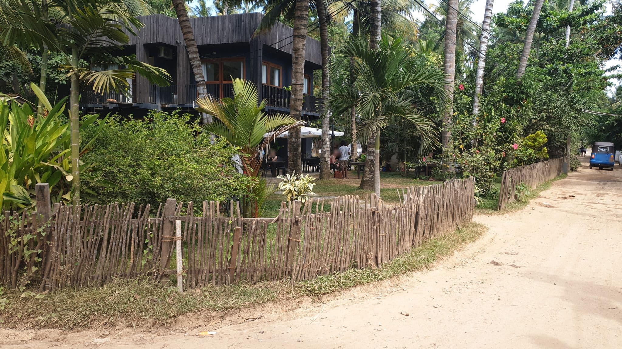 Street view near Haven Hiriketiya, Beliatta — © coreagc (CC BY-SA · Mapillary)