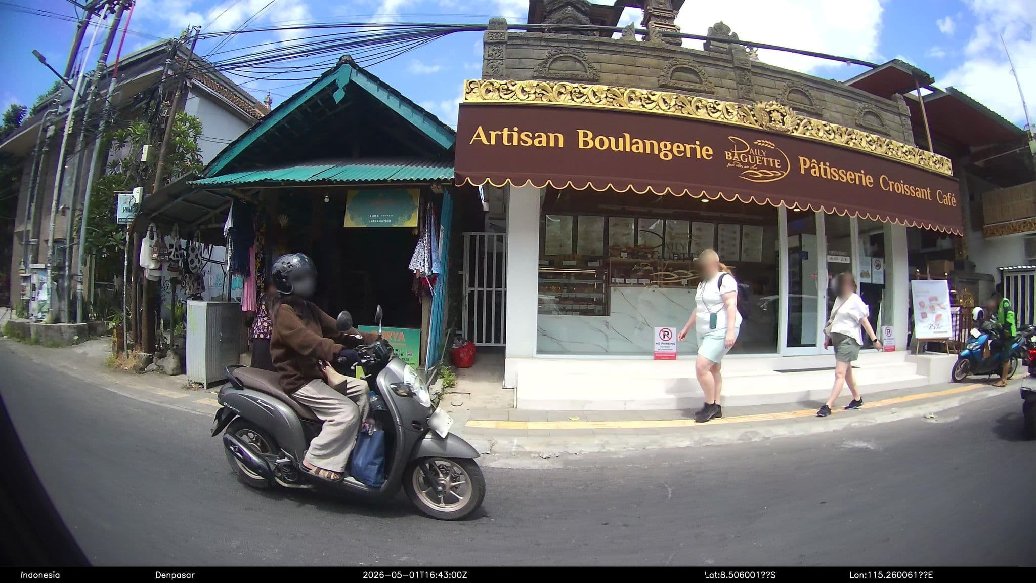 Street view near Puri Menara Homestay, Ubud