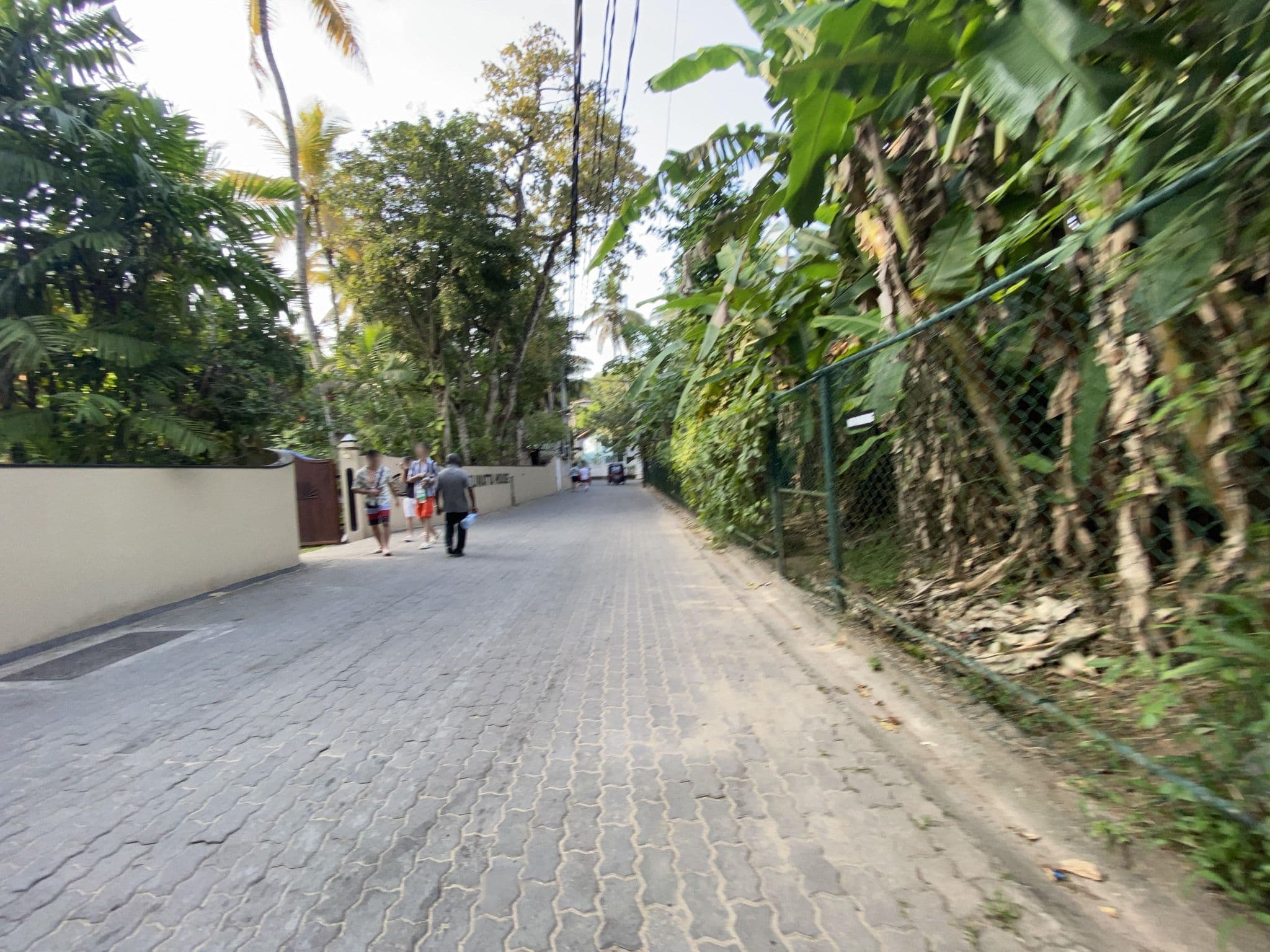 Street view near Villawatuna, Unawatuna — © vadi (CC BY-SA · Mapillary)