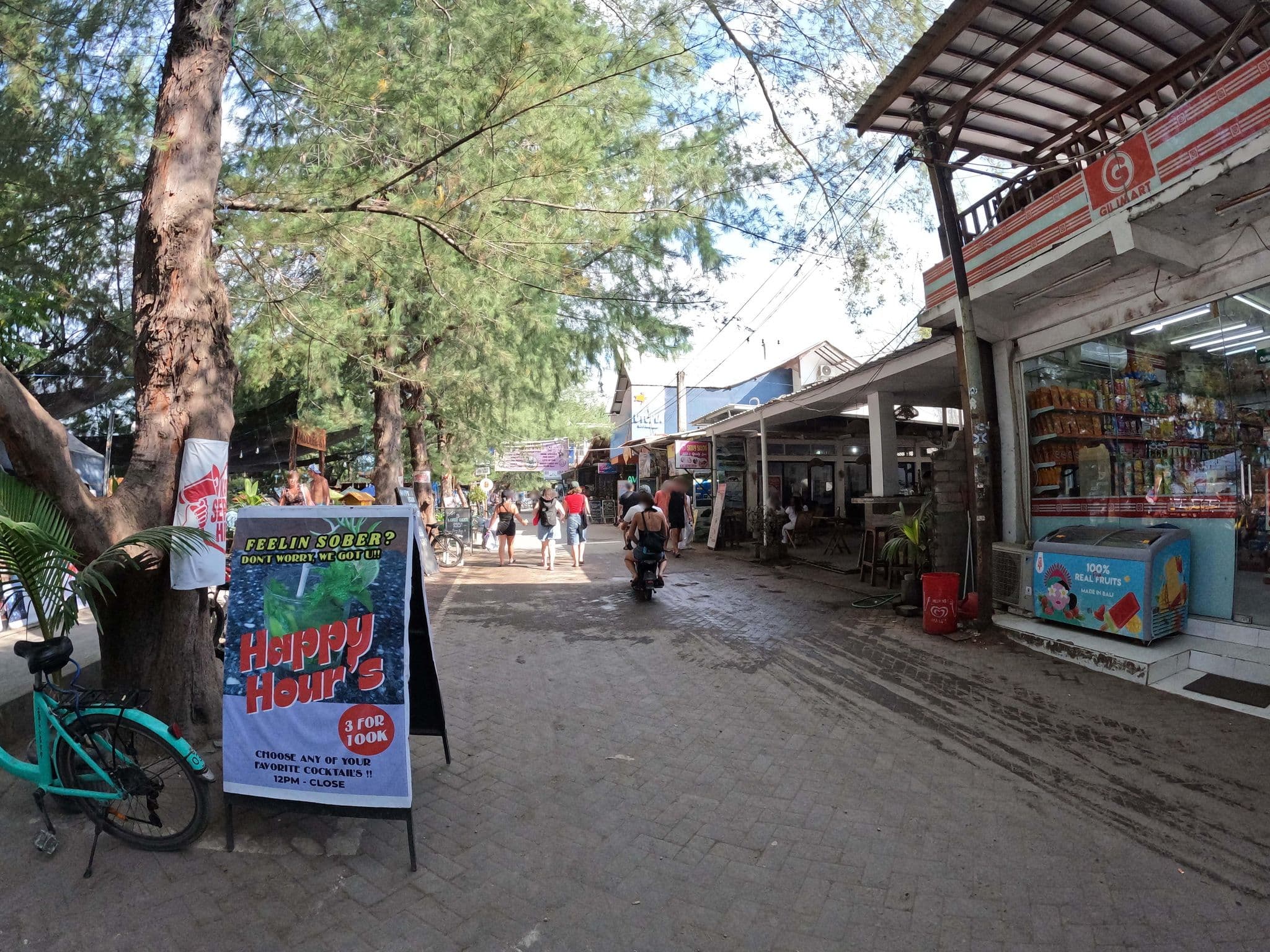 Street view near Blue Beach cottages, Gili Trawangan