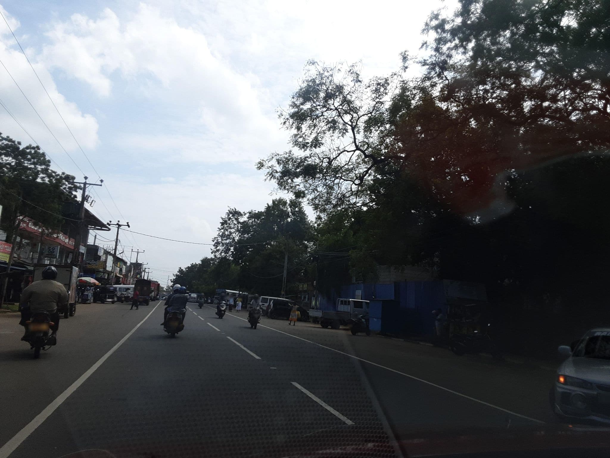 Street view near Madawachchiya, Mihintale — © ZihanZarouk (CC BY-SA · Mapillary)