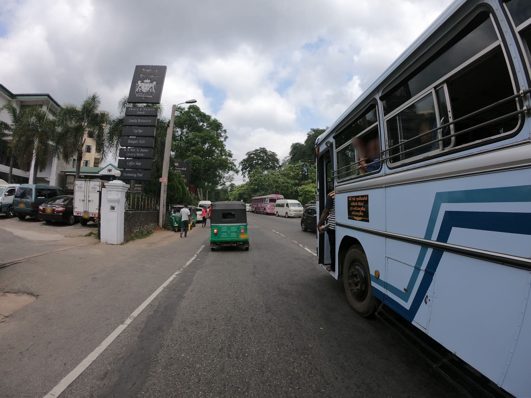 Street view near Royal Holiday Resort -peradeniya, Kandy — © paulinus (CC BY-SA · Mapillary)