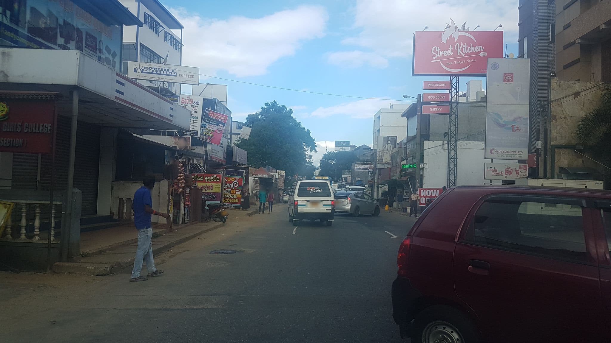 Street view near Light House Restaurant, Kandy — © mbethke (CC BY-SA · Mapillary)