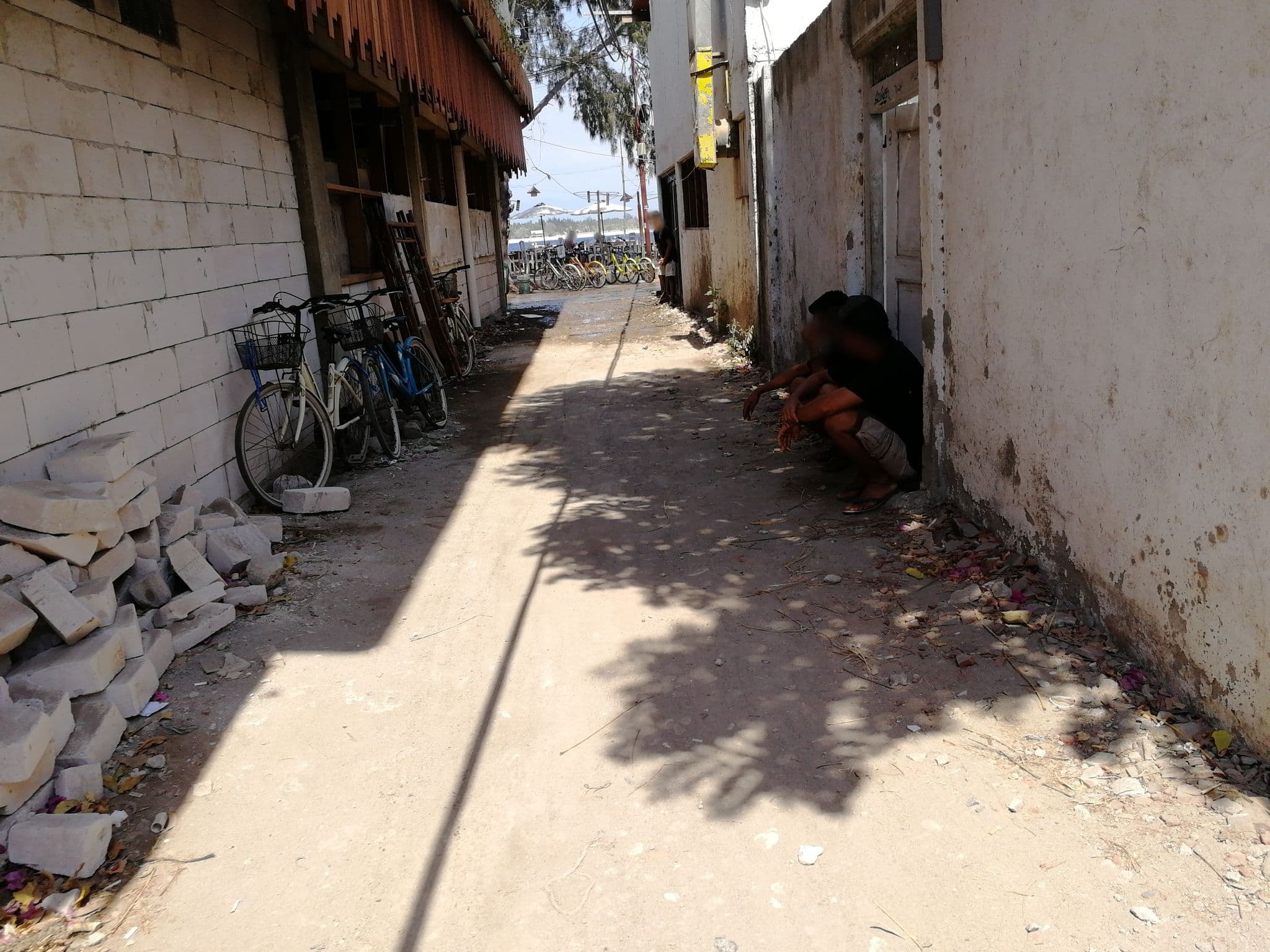 Street view near Easy Bungalows, Gili Trawangan