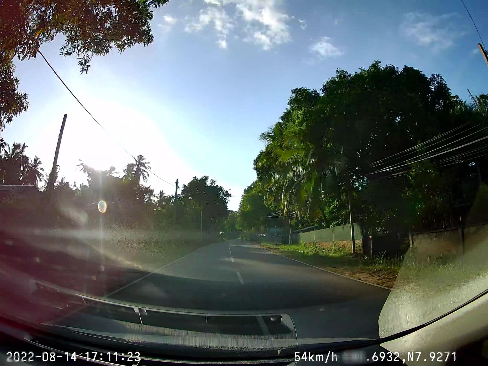 Street view near Sigiri Holiday Inn, Sigiriya — © sahanbsb (CC BY-SA · Mapillary)