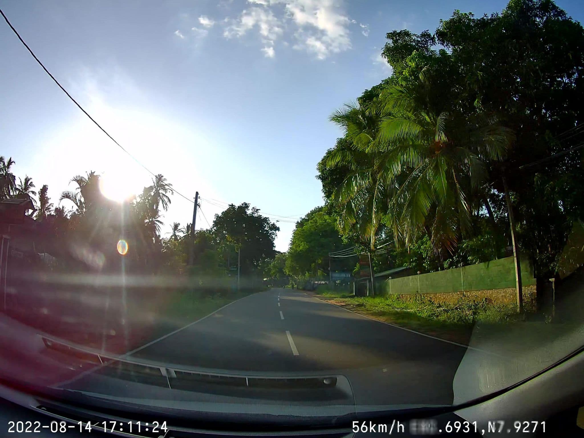 Street view near Sadewa Holiday Inn, Sigiriya — © sahanbsb (CC BY-SA · Mapillary)