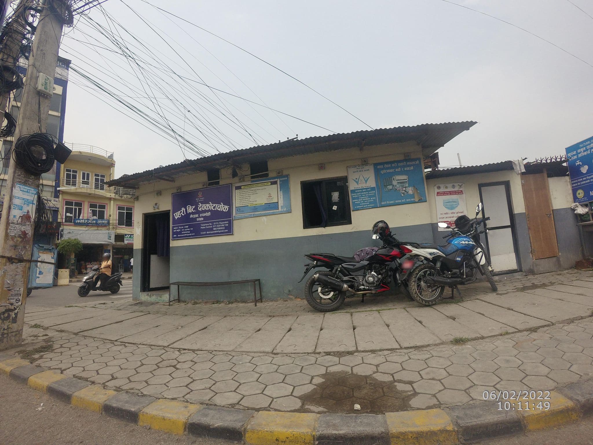 Street view near Hotel Mt. Everest, Siddharthanagar — © gauravparajuli09 (CC BY-SA · Mapillary)