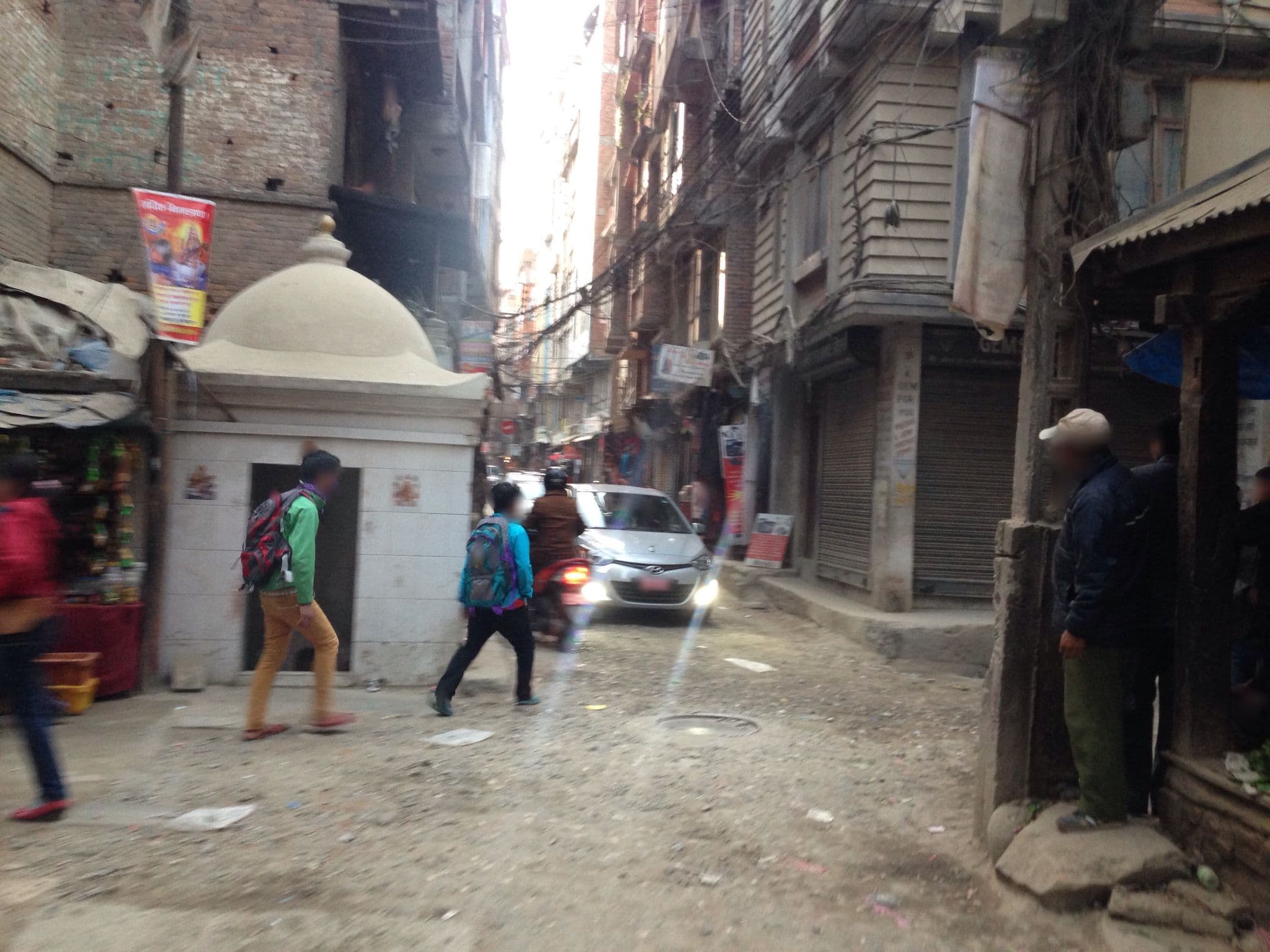 Street view near Dreamers Home, Kathmandu — © fundacja_geolife (CC BY-SA · Mapillary)