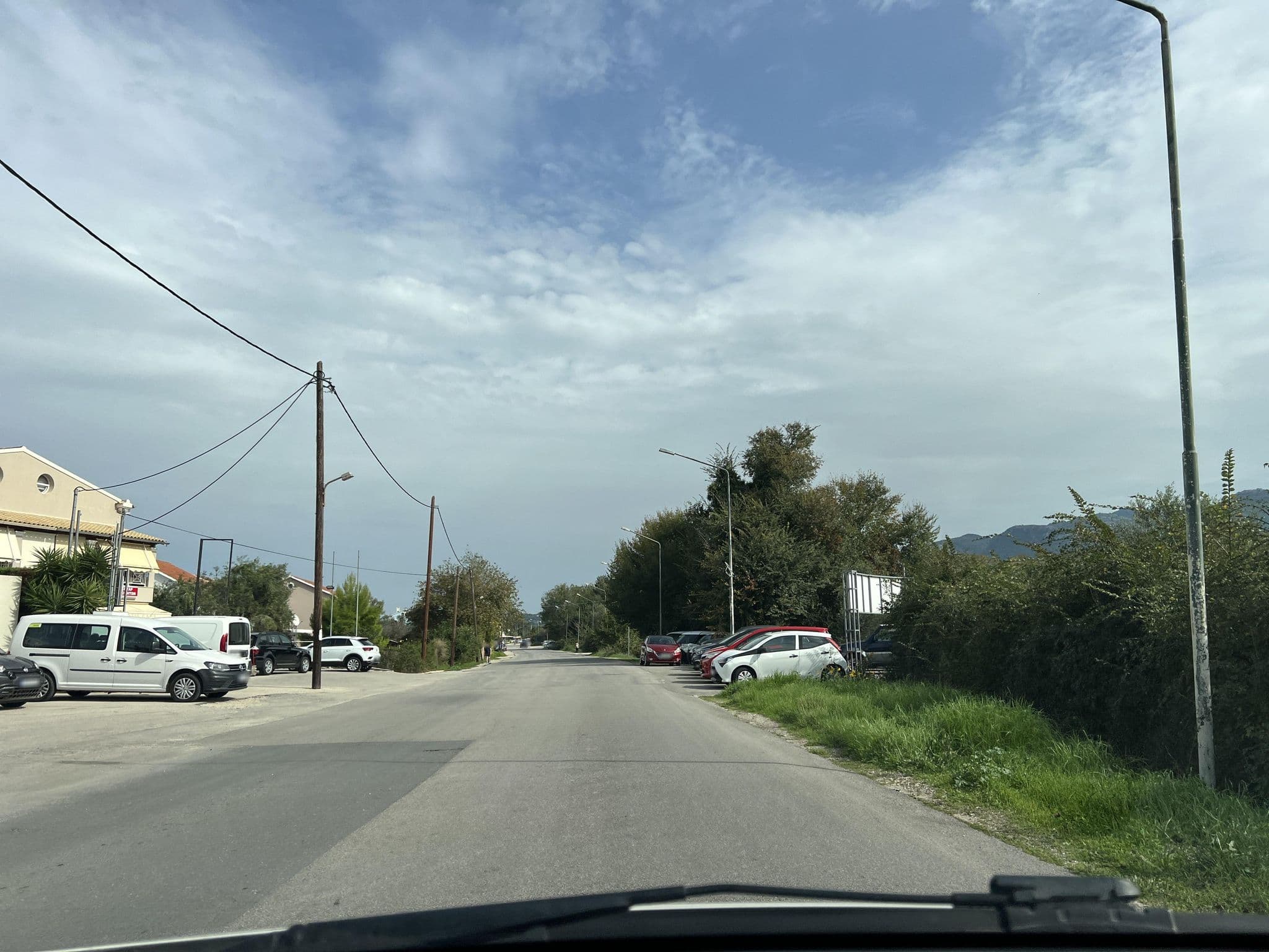 Street view near Roda Oasis Hotel, Acharávi — © VMConsulting (CC BY-SA · Mapillary)