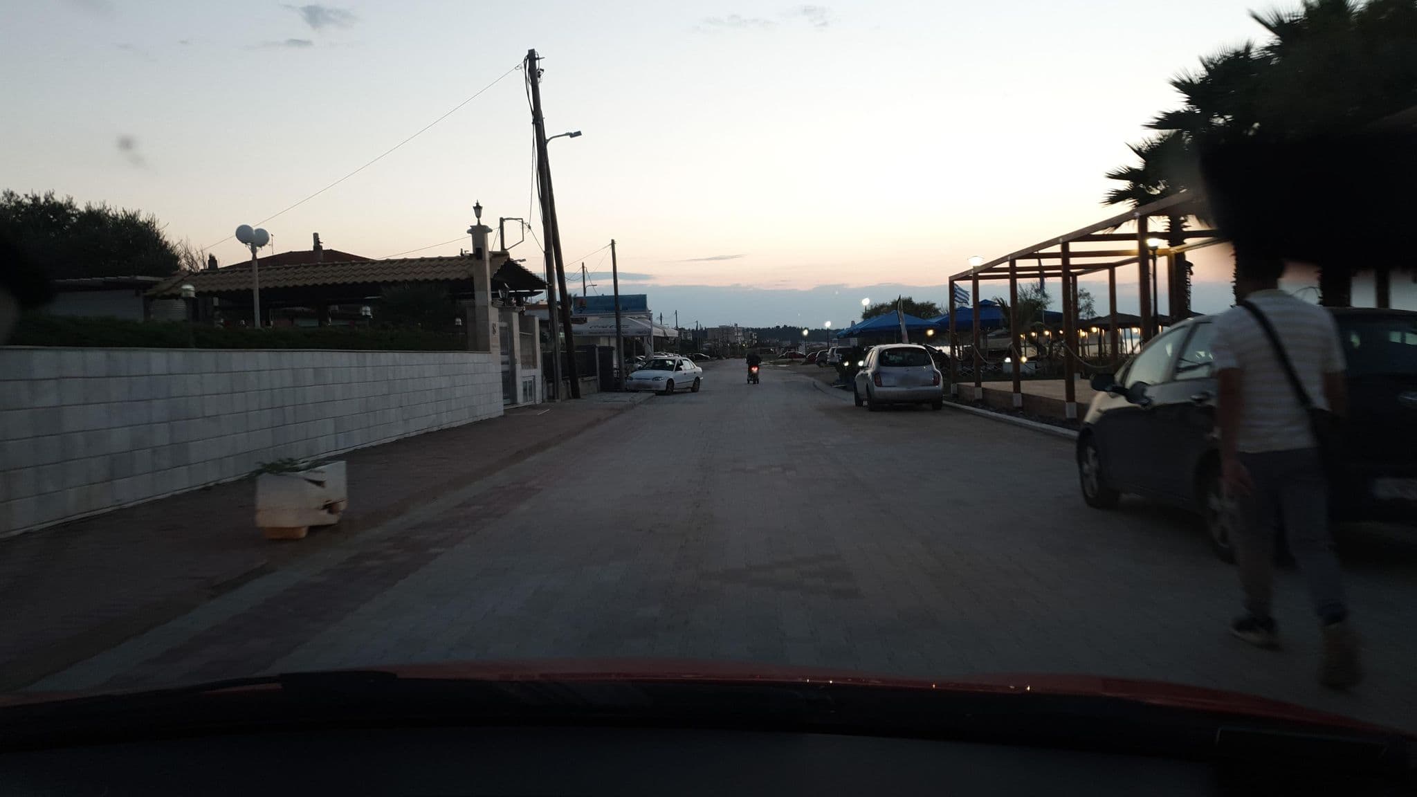 Street view near EONA BEACH RESORT by Greek Pride, Néoi Epivátes — © yannakis (CC BY-SA · Mapillary)