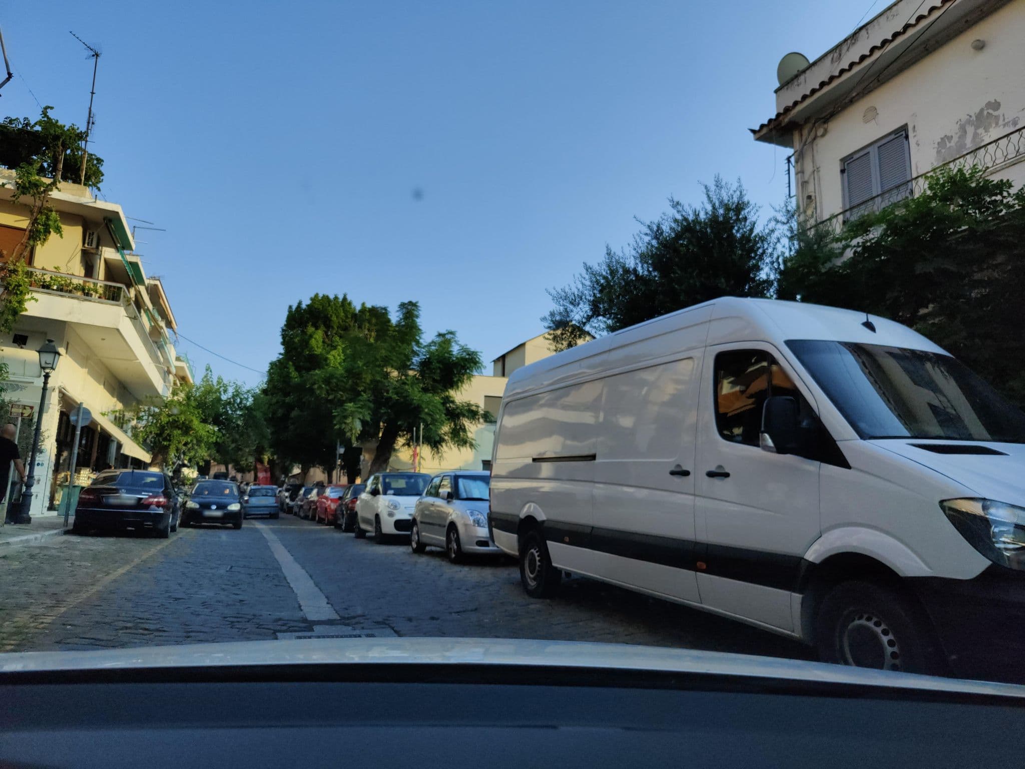 Street view near Villa Aurelia Old Town, Kavála — © tr4sk (CC BY-SA · Mapillary)