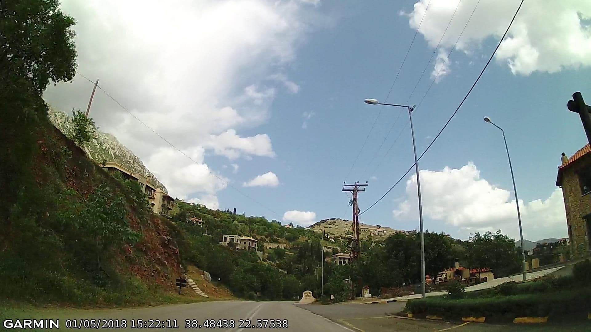 Street view near Snowglory Boutique Hotel, Aráchova — © pppetros (CC BY-SA · Mapillary)