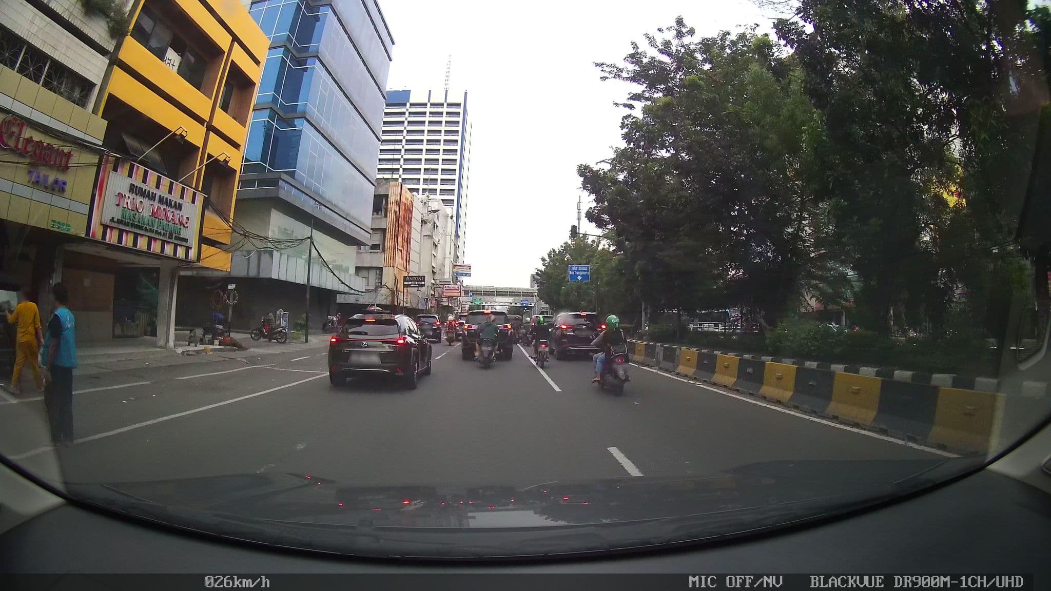 Street view near Antoni, Jakarta — © kaart_1 (CC BY-SA · Mapillary)