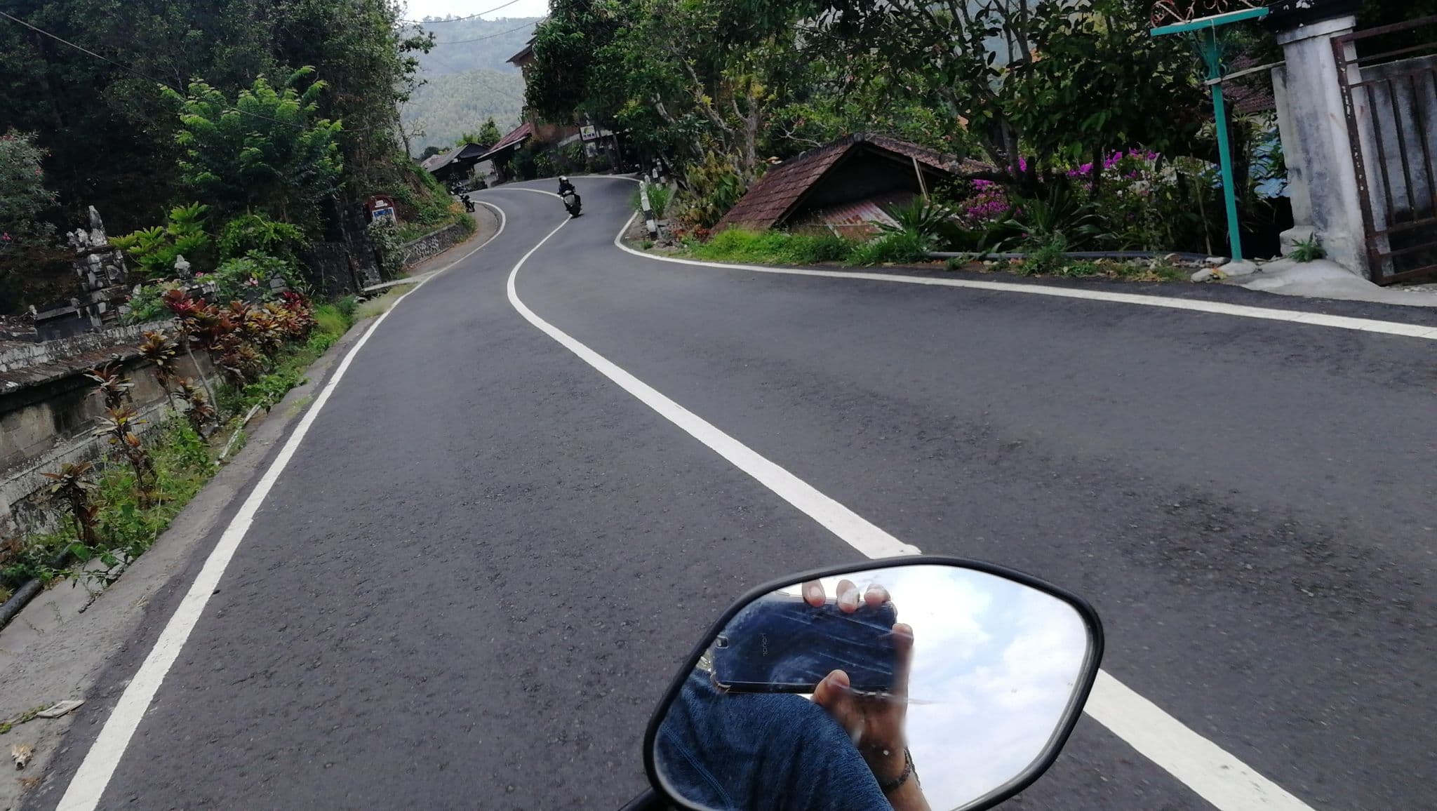 Street view near Made Homestay, Munduk — © thewayofmando (CC BY-SA · Mapillary)