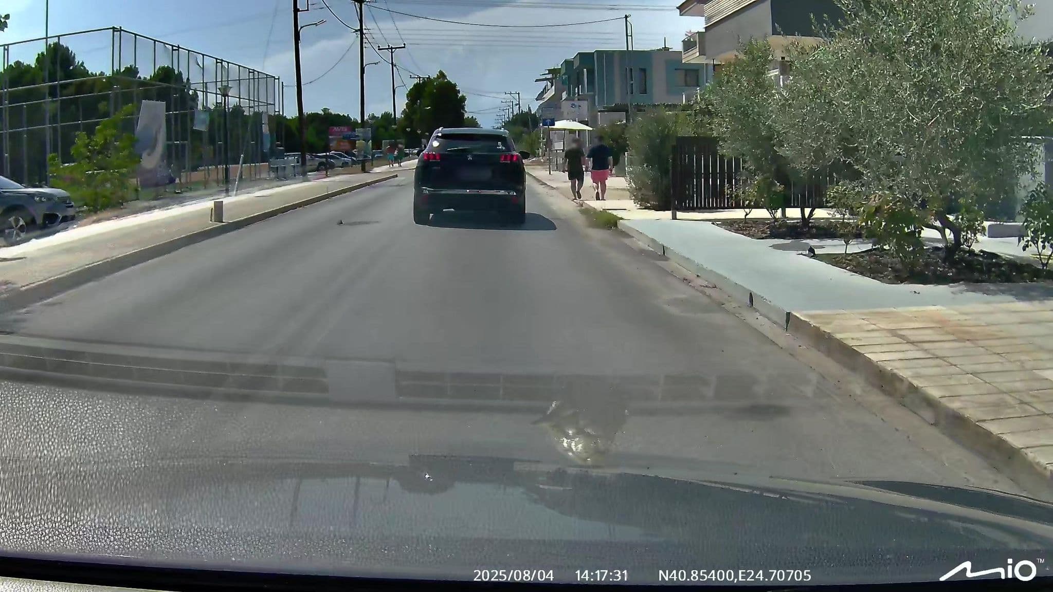 Street view near Hotel Irini Apartments, Keramotí — © puky (CC BY-SA · Mapillary)