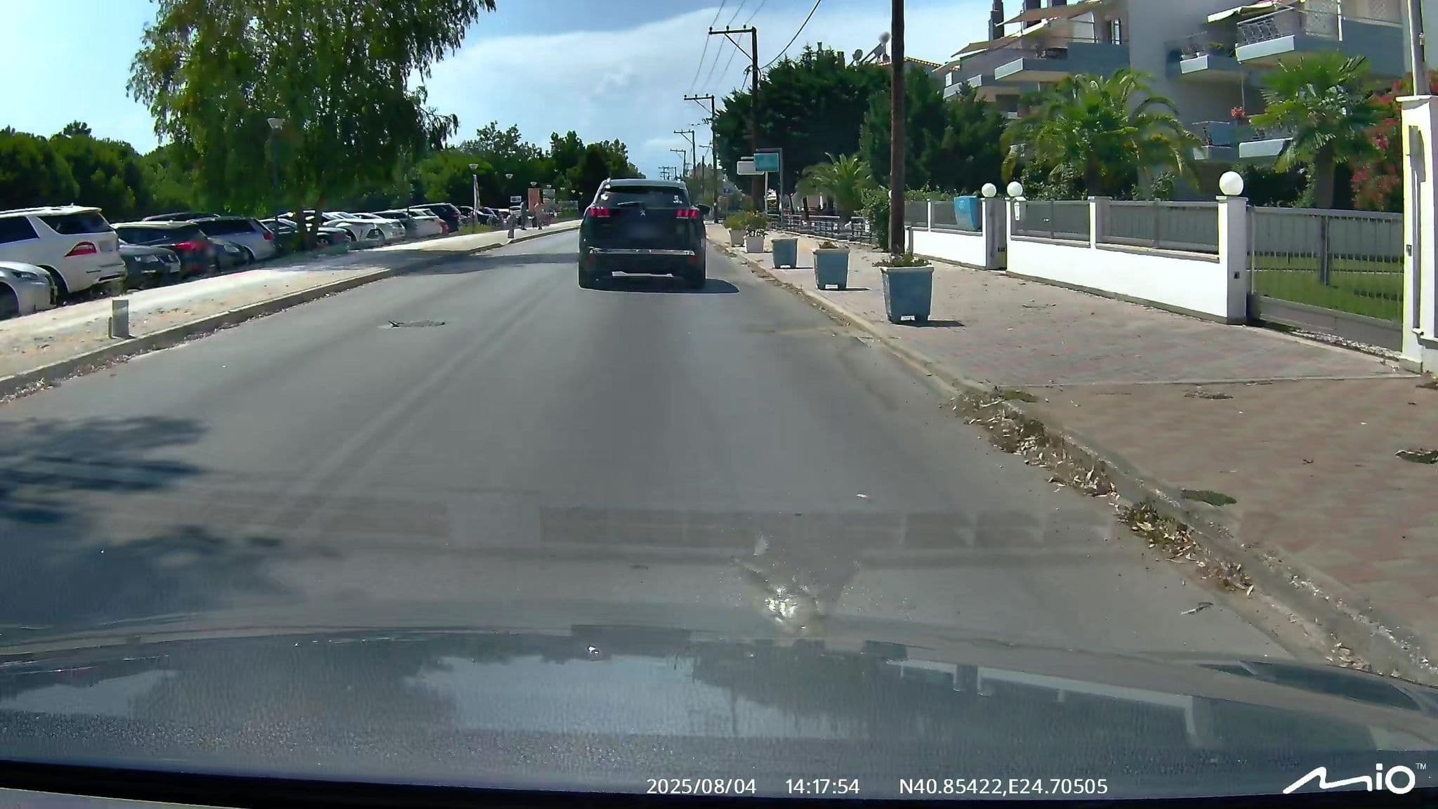 Street view near Anna Apartments, Keramotí — © puky (CC BY-SA · Mapillary)