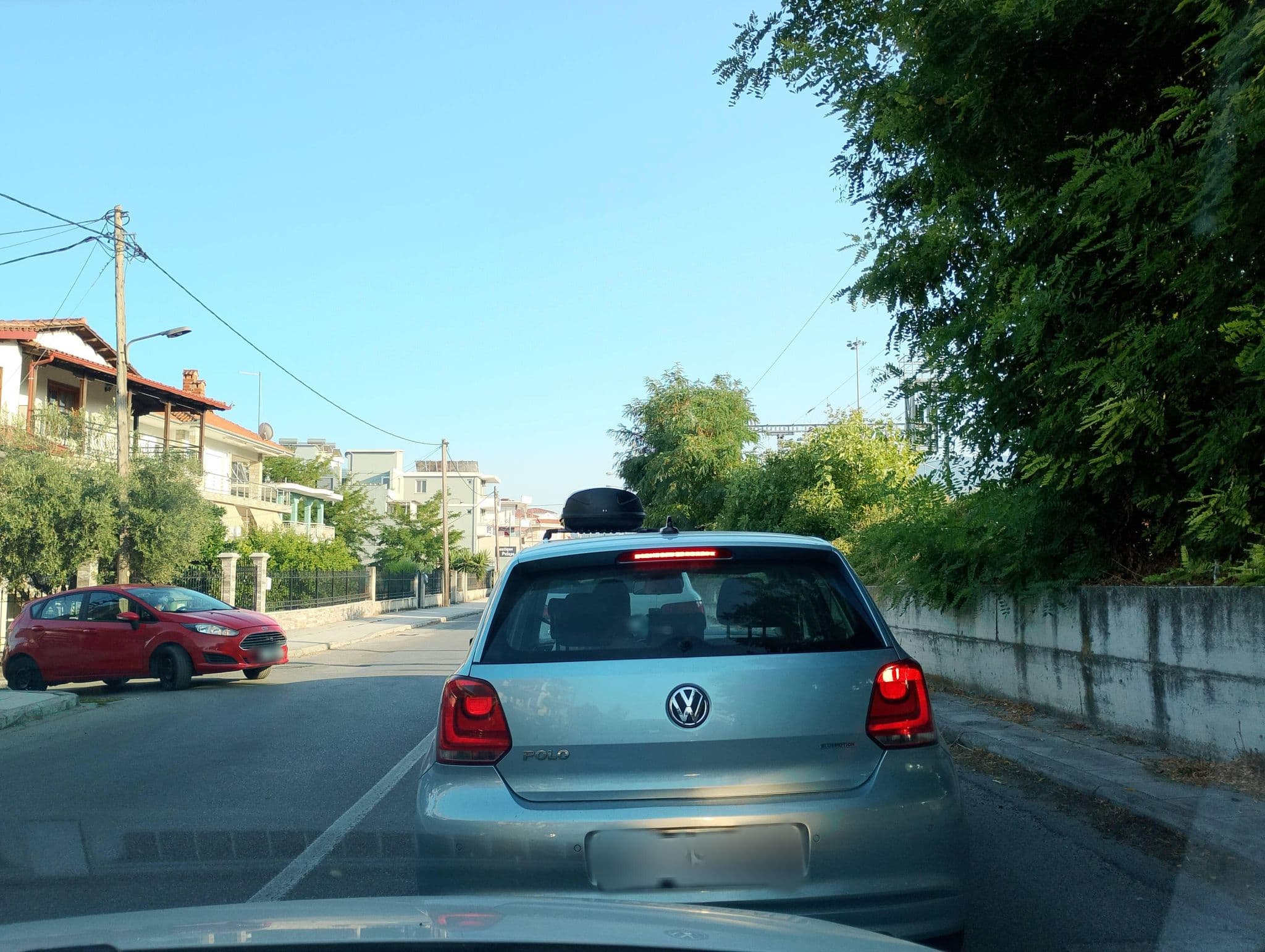 Street view near Hotel Eleni Leptokaria, Leptokaryá — © George_210 (CC BY-SA · Mapillary)