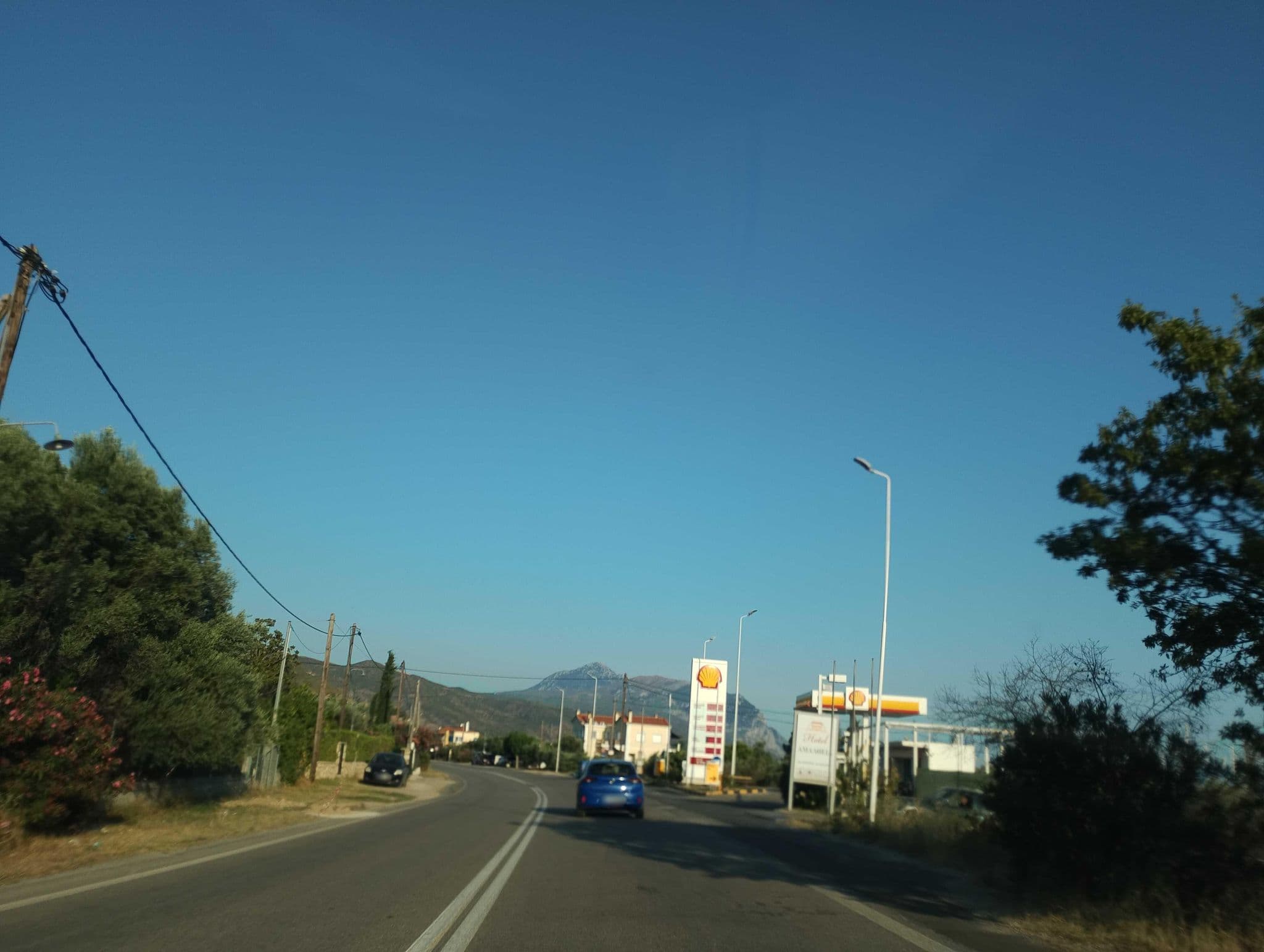 Street view near Hotel Amalthia, Límni — © George_210 (CC BY-SA · Mapillary)