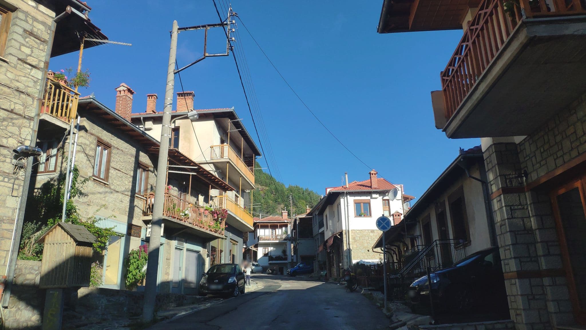 Street view near Apostolos Boutique Hotel, Metsovo — © pppetros (CC BY-SA · Mapillary)