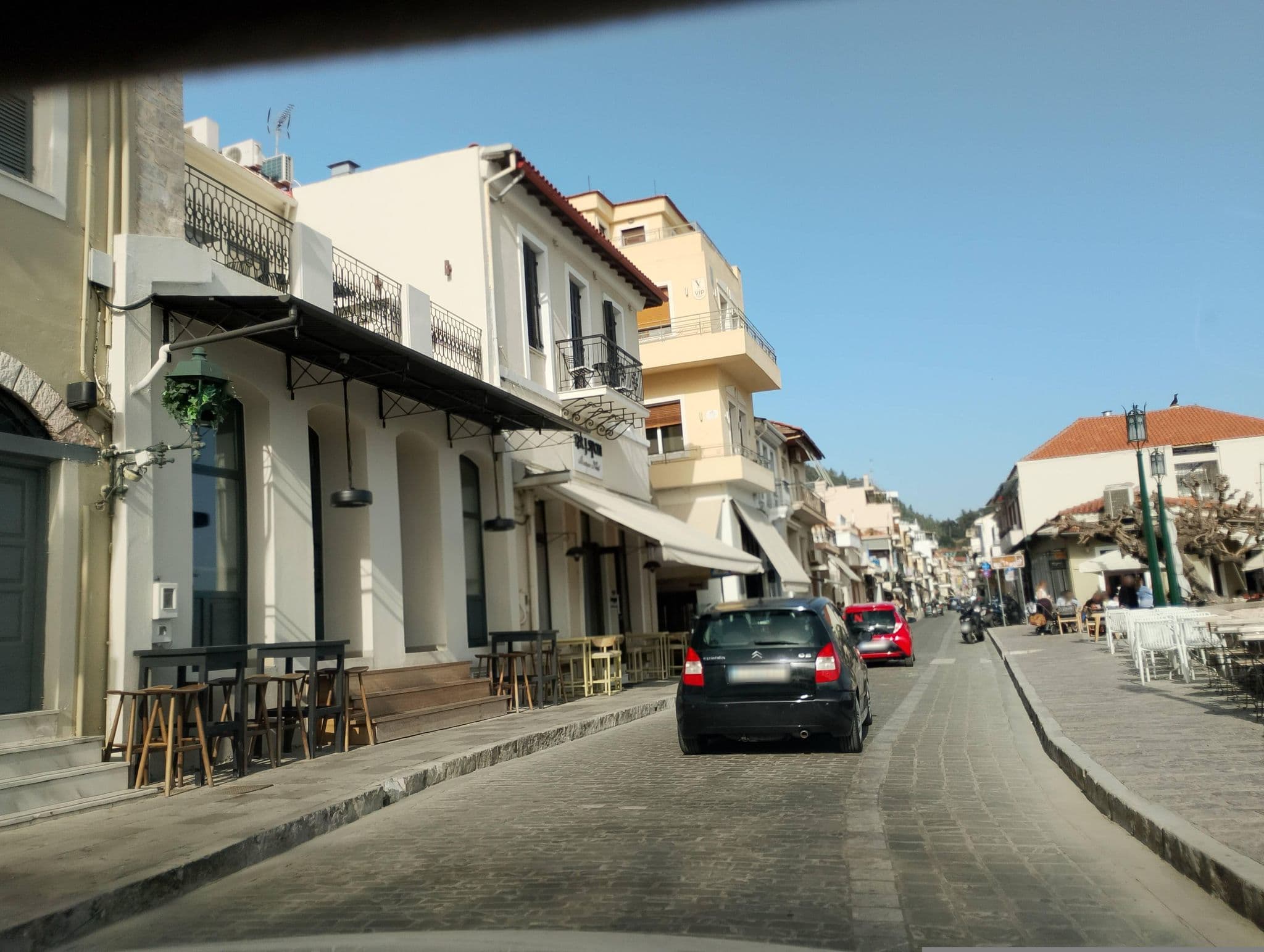 Street view near Porto Enetiko Boutique Hotel Nafpaktos, Náfpaktos — © George_210 (CC BY-SA · Mapillary)