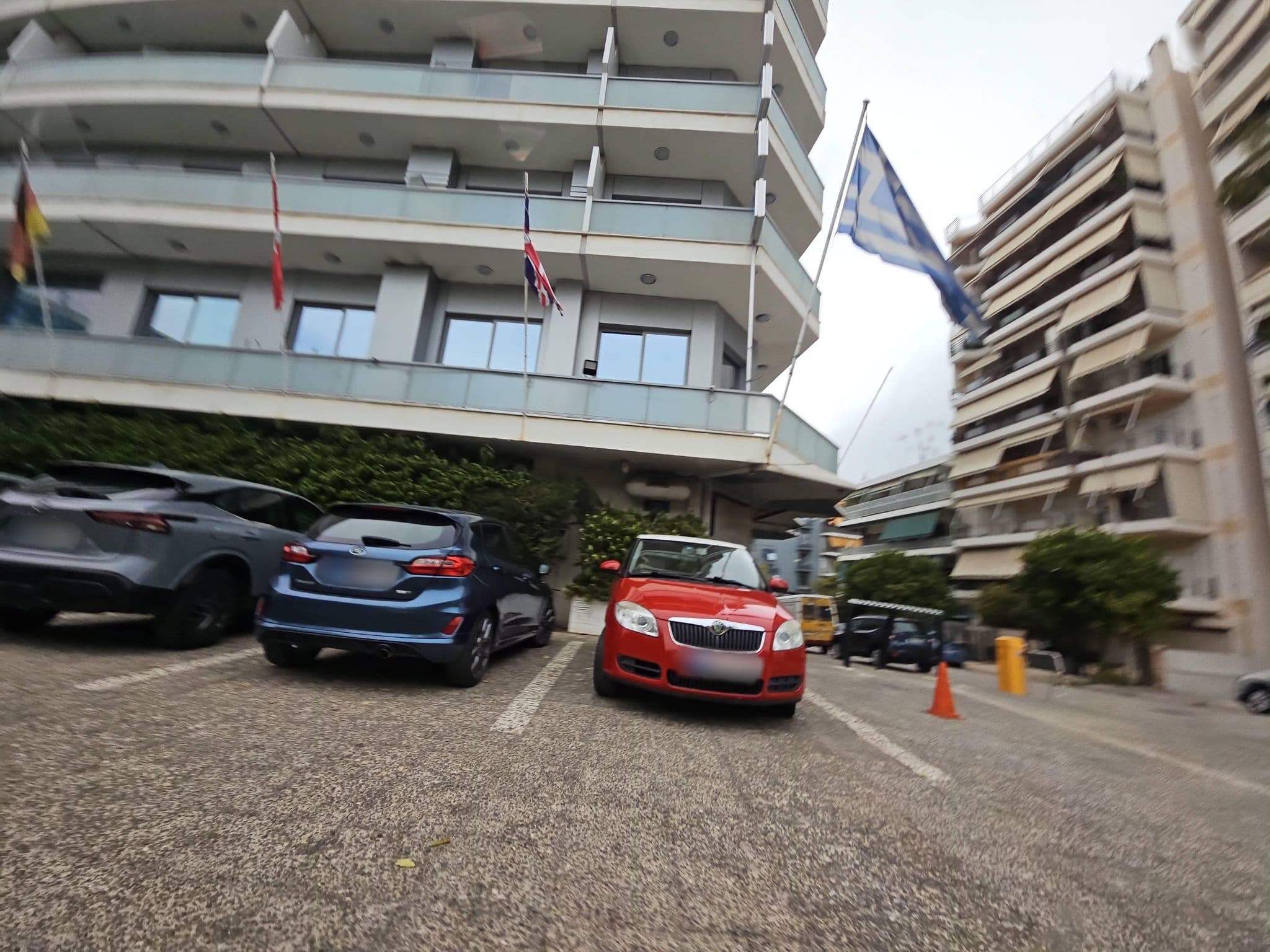 Street view near Hotel, Néa Chalkidóna — © dacor (CC BY-SA · Mapillary)