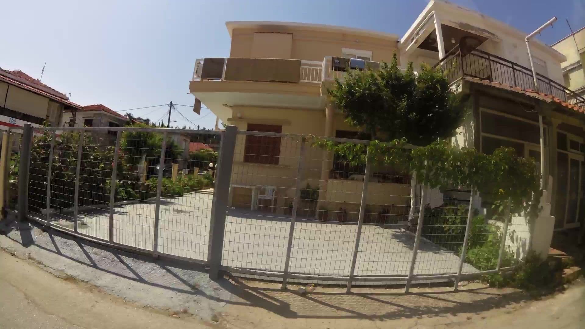 Street view near Del Mar Apartments II, Agía Triáda — © kaartcam (CC BY-SA · Mapillary)
