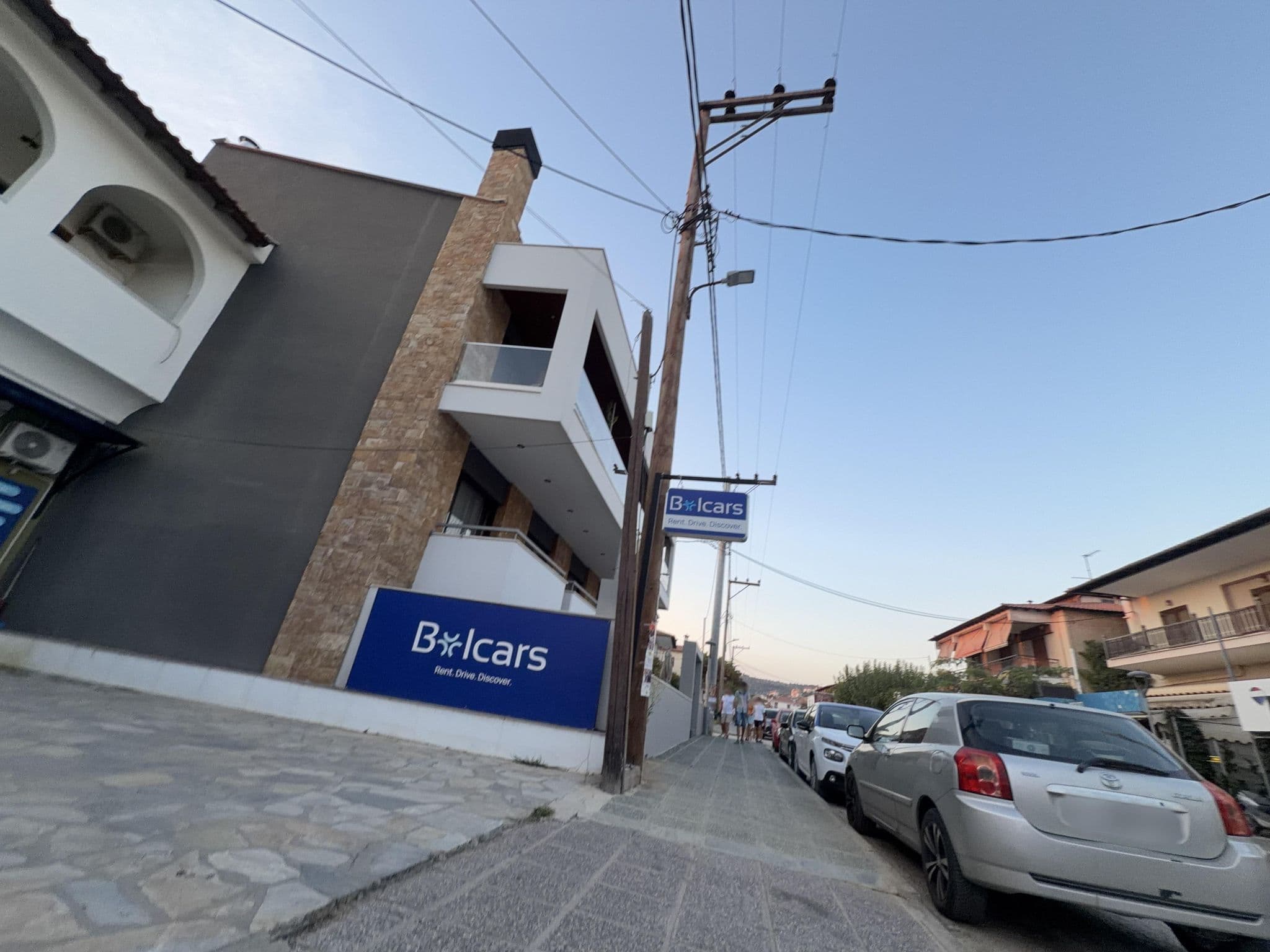 Street view near Lithos Suites - Nikiti Halkidiki, Níkiti — © the100daysummer (CC BY-SA · Mapillary)