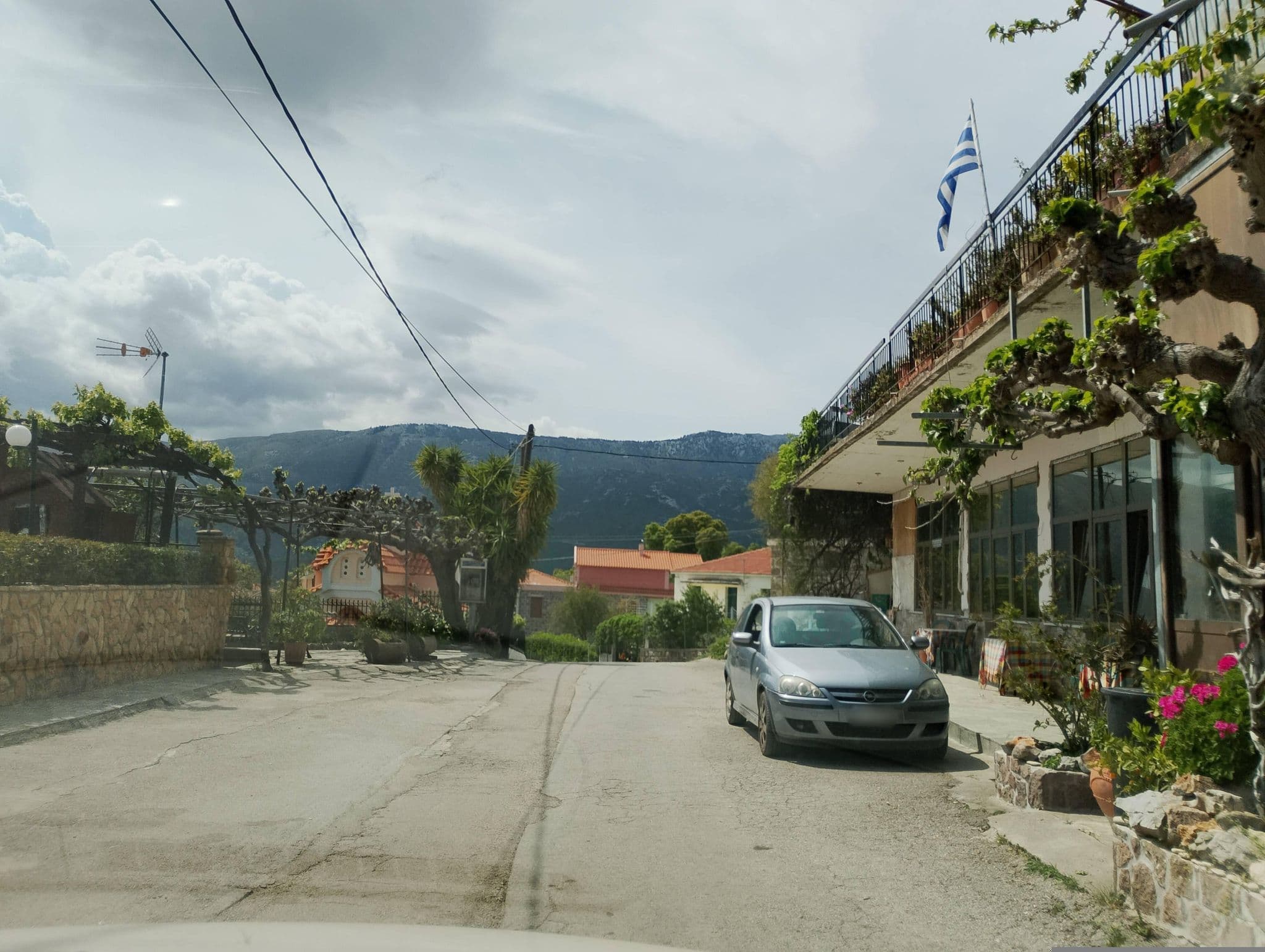 Street view near Hotel efi, Oxílithos — © George_210 (CC BY-SA · Mapillary)