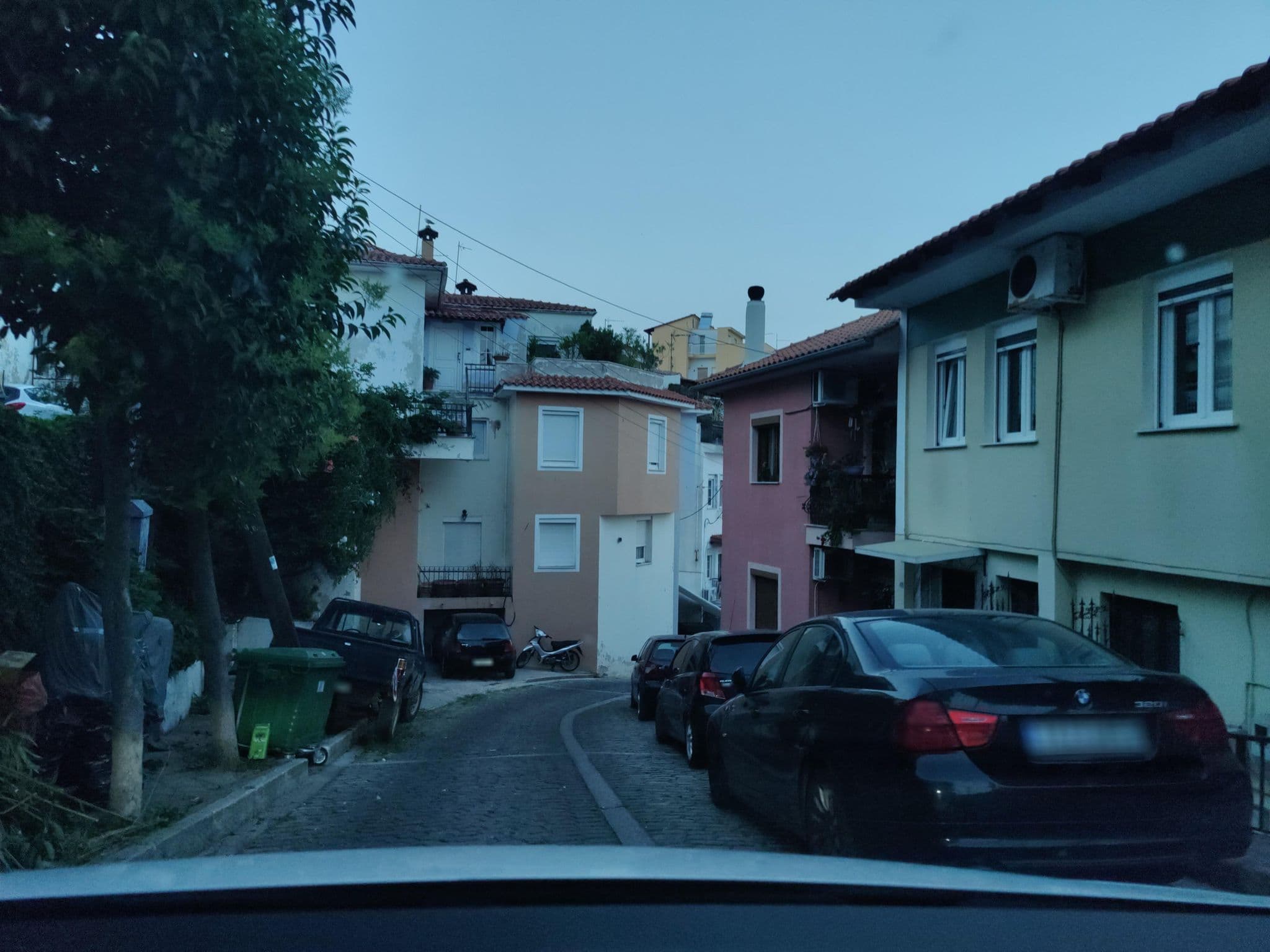 Street view near Old Town Traditional Residence, Kavála — © tr4sk (CC BY-SA · Mapillary)