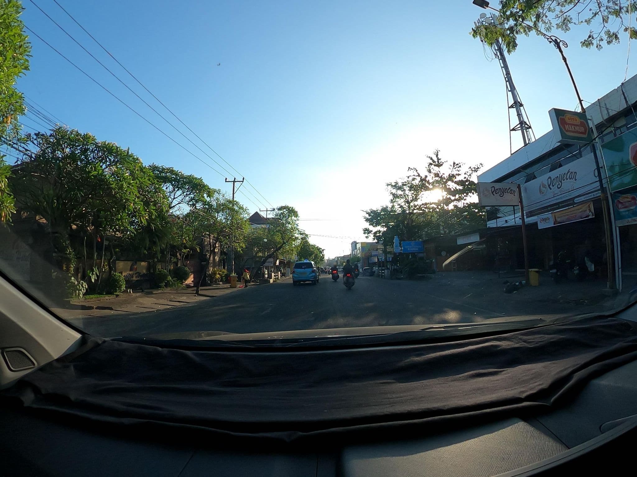 Street view near Hotel Astiti, Mataram