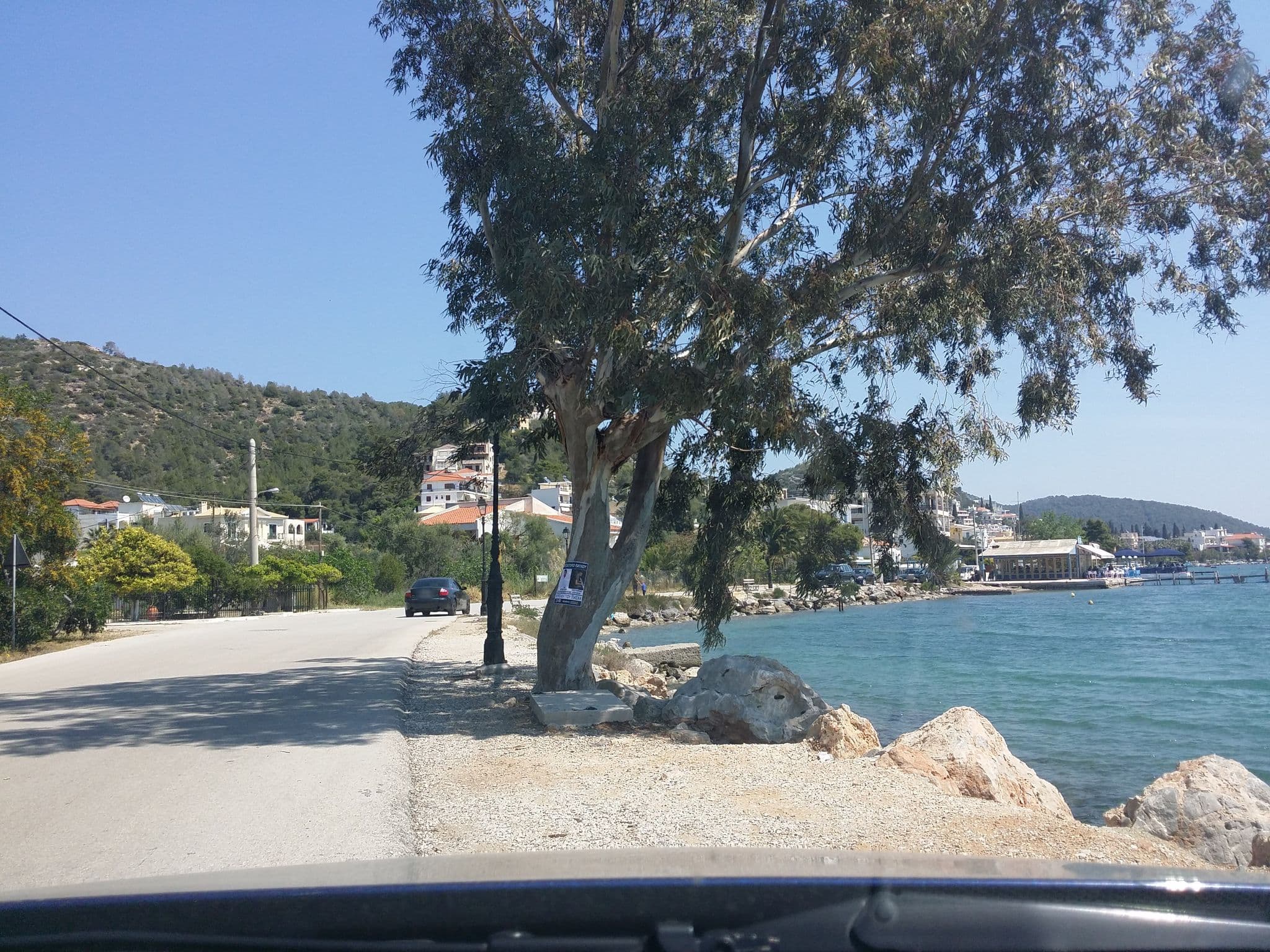 Street view near Neorio Bay Hotel, Póros — © pppetros (CC BY-SA · Mapillary)