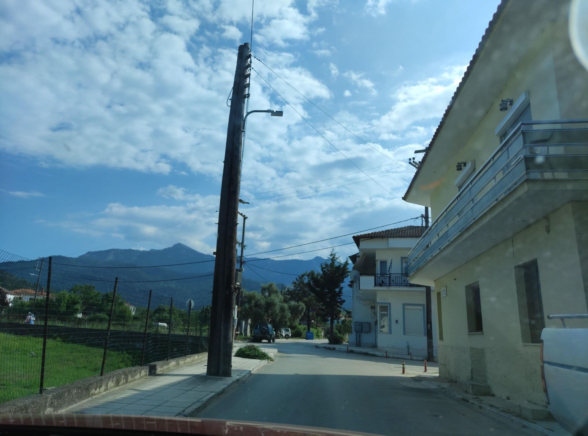 Street view near Hotel George Limenas, Thásos — © neau (CC BY-SA · Mapillary)