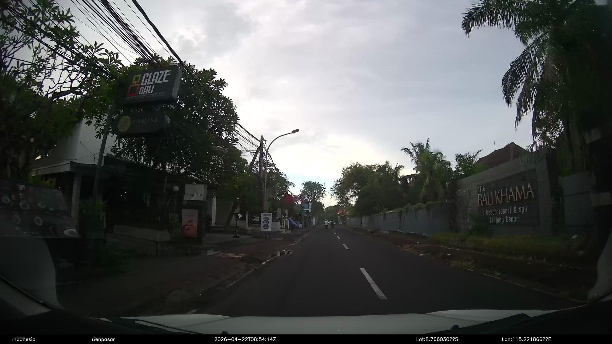 Street view near Rasa Sayang Beach Inn, Benoa — © Kaart---360 (CC BY-SA · Mapillary)