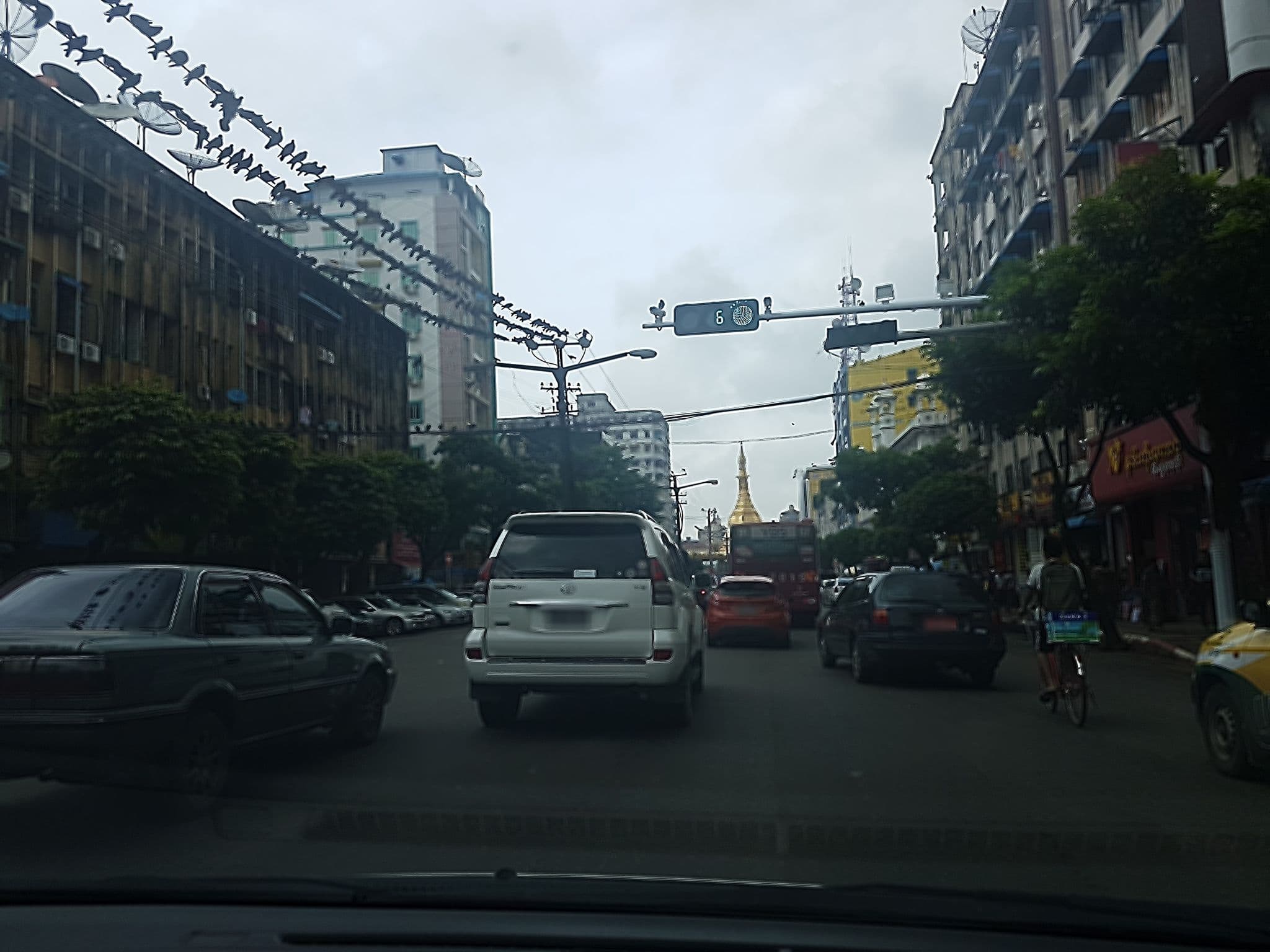 Street view near Hotel Zara, Botataung — © aungphone (CC BY-SA · Mapillary)