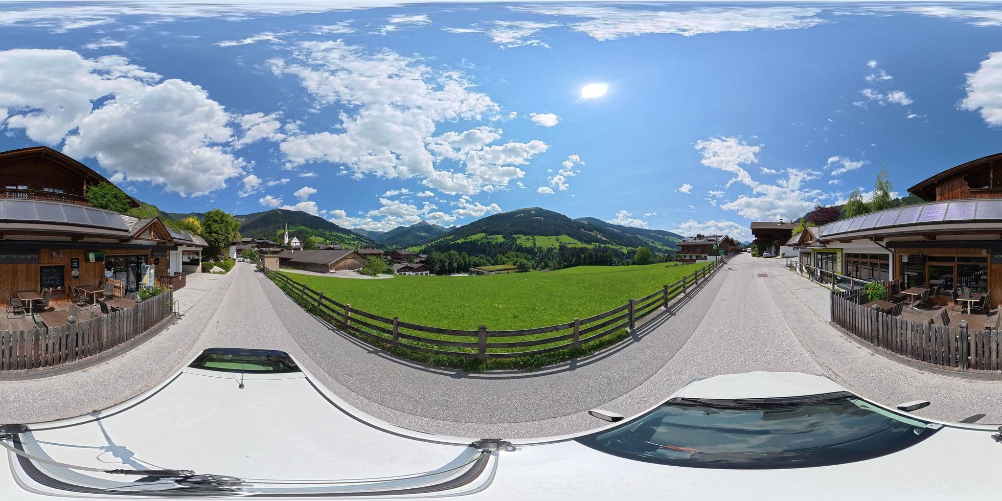 Street view near Haus Alpina, Alpbach — © osmplus_org (CC BY-SA · Mapillary)