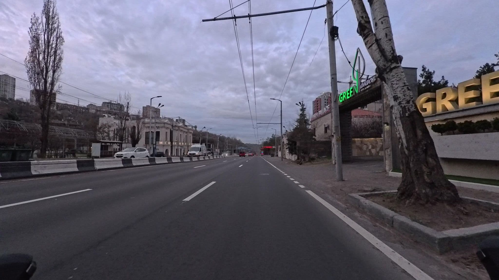 Street view near Guest House Myasnikyan, Nor Nork — © mos_next_door (CC BY-SA · Mapillary)
