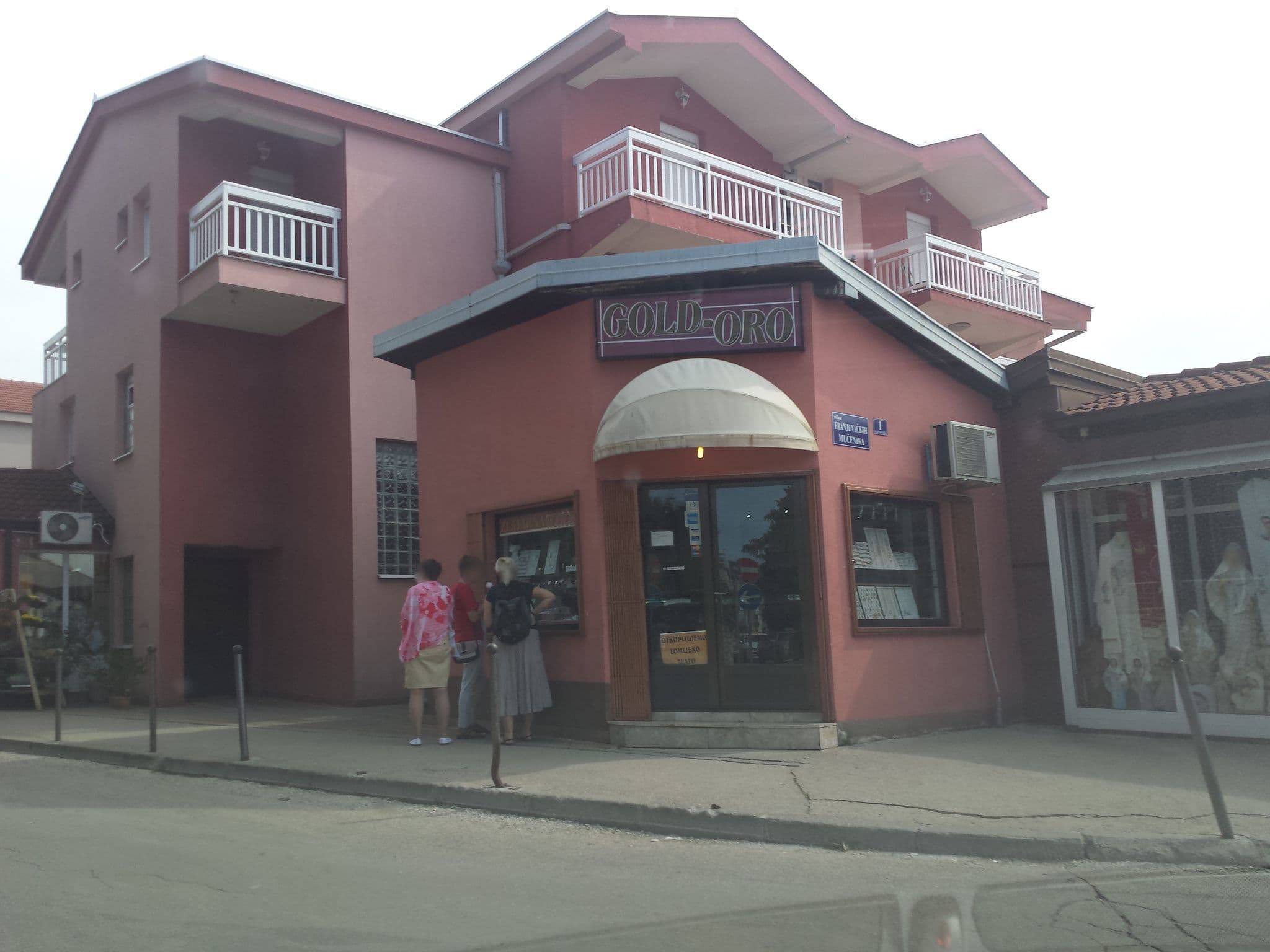 Street view near Medjugorje Irish Centre, Međugorje — © janjko (CC BY-SA · Mapillary)