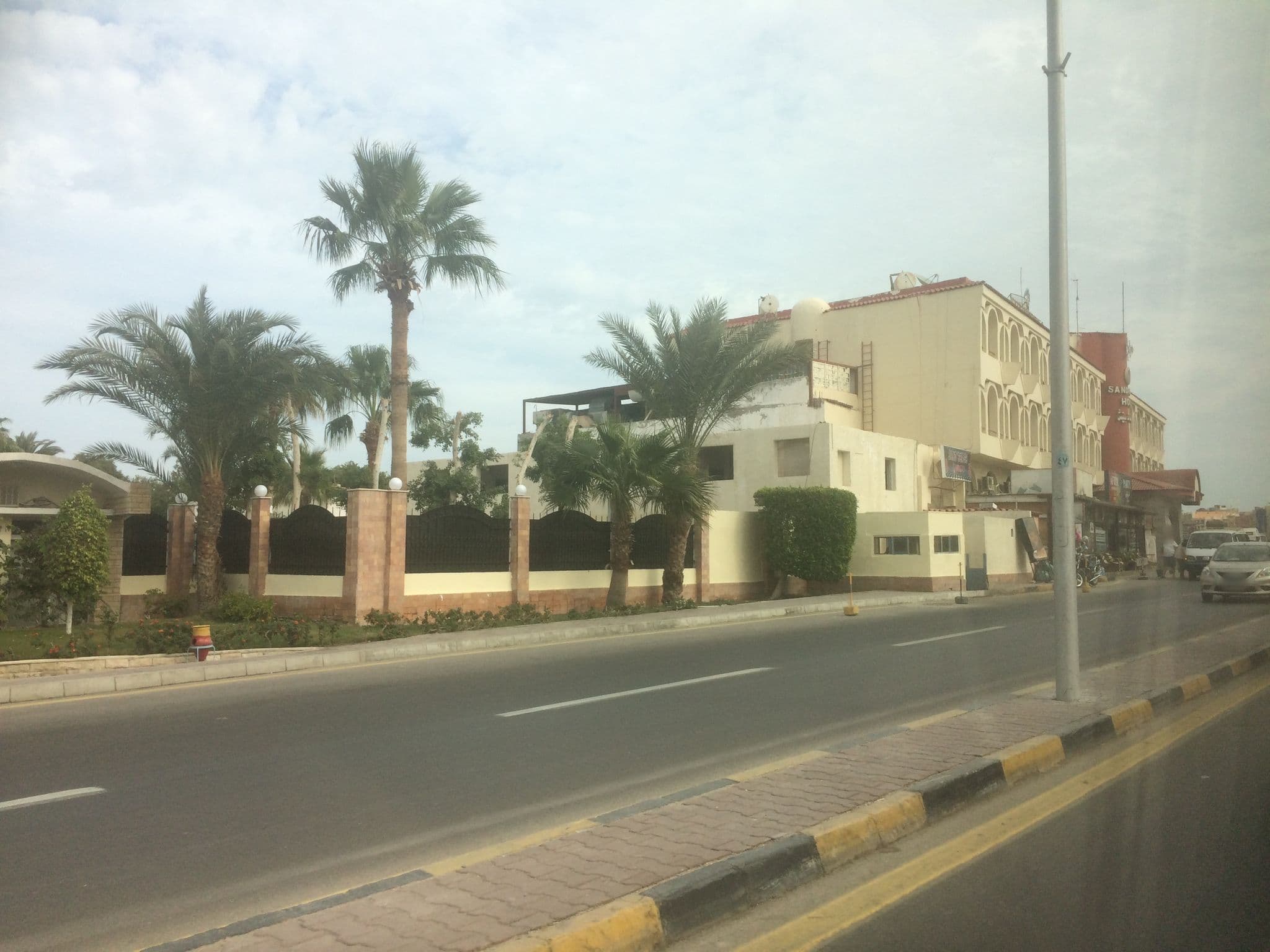 Street view near Empire Beach Hotel, Hurghada — © horsecab (CC BY-SA · Mapillary)